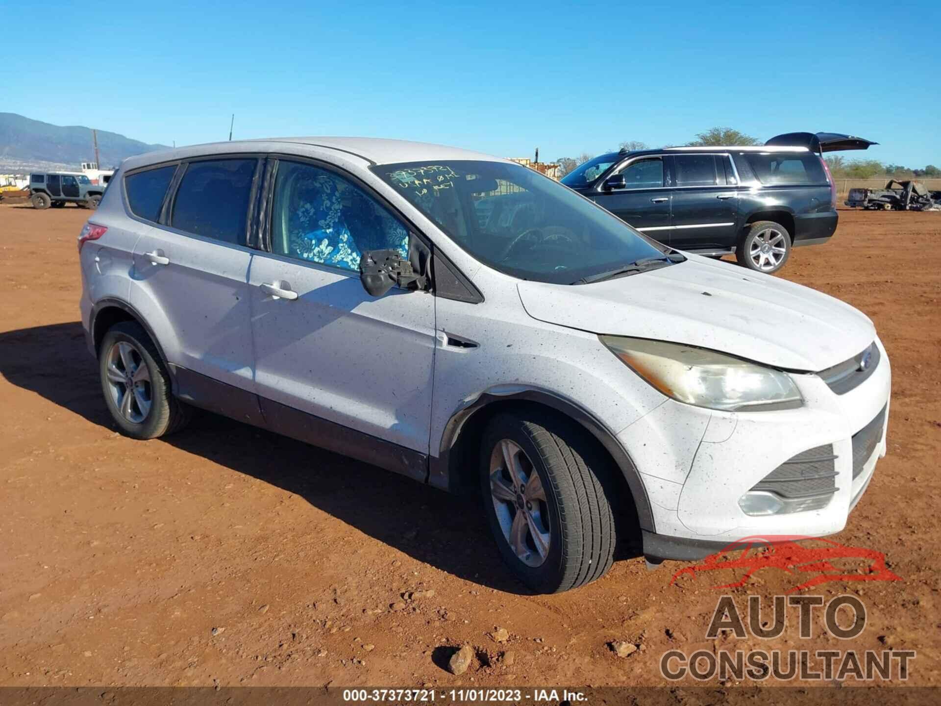 FORD ESCAPE 2016 - 1FMCU0G75GUC28580
