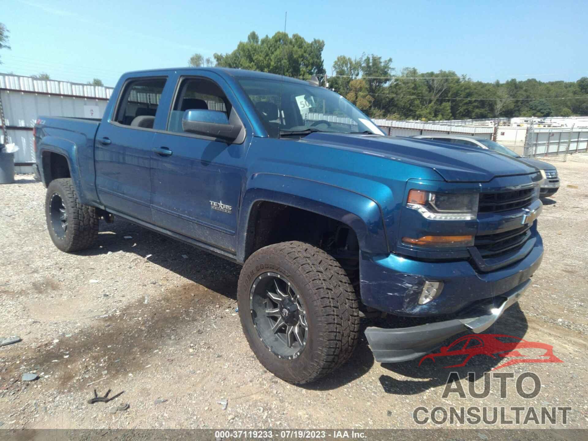 CHEVROLET SILVERADO 1500 2018 - 3GCUKREC0JG505861