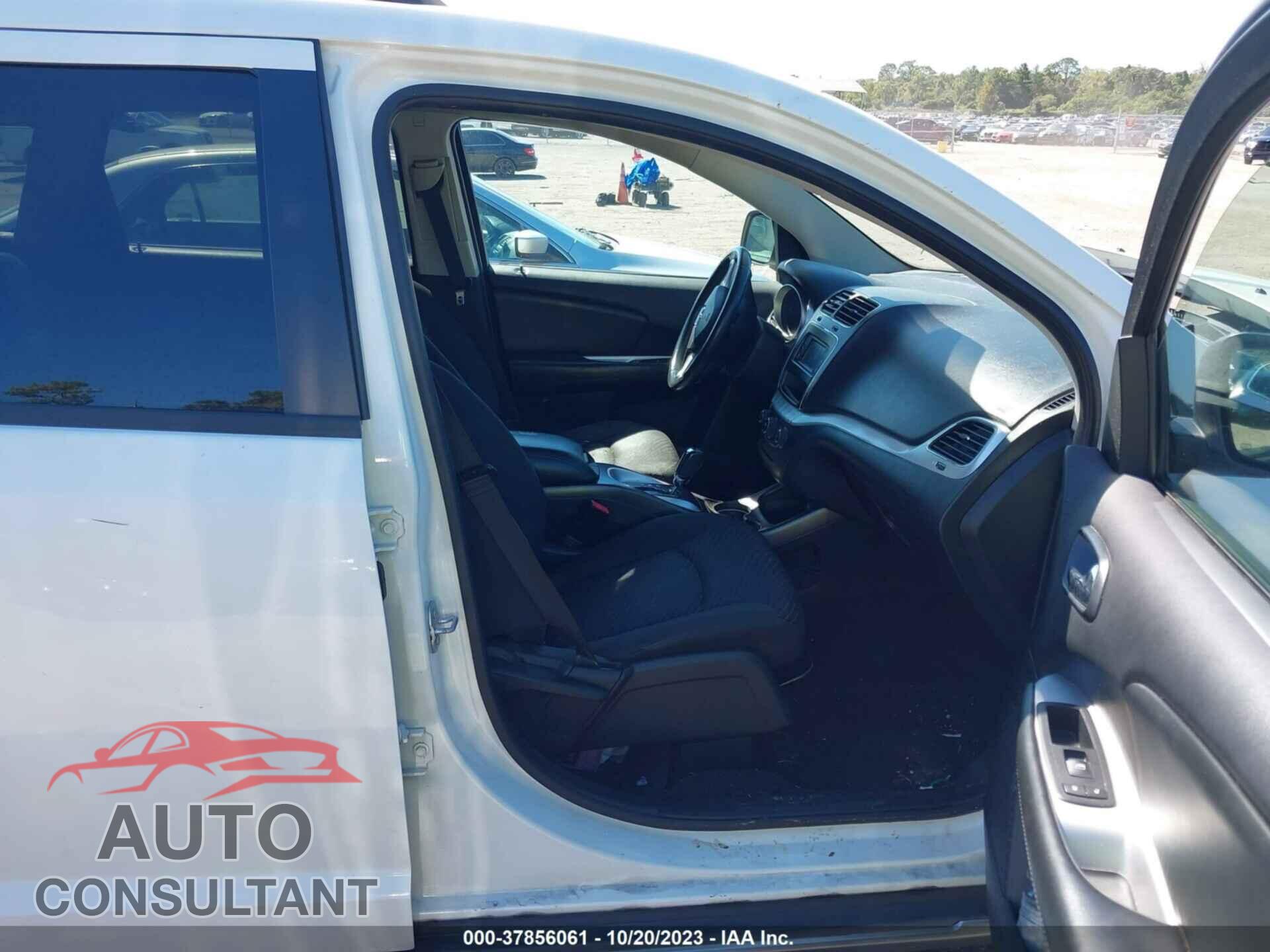 DODGE JOURNEY 2017 - 3C4PDCGB3HT553025