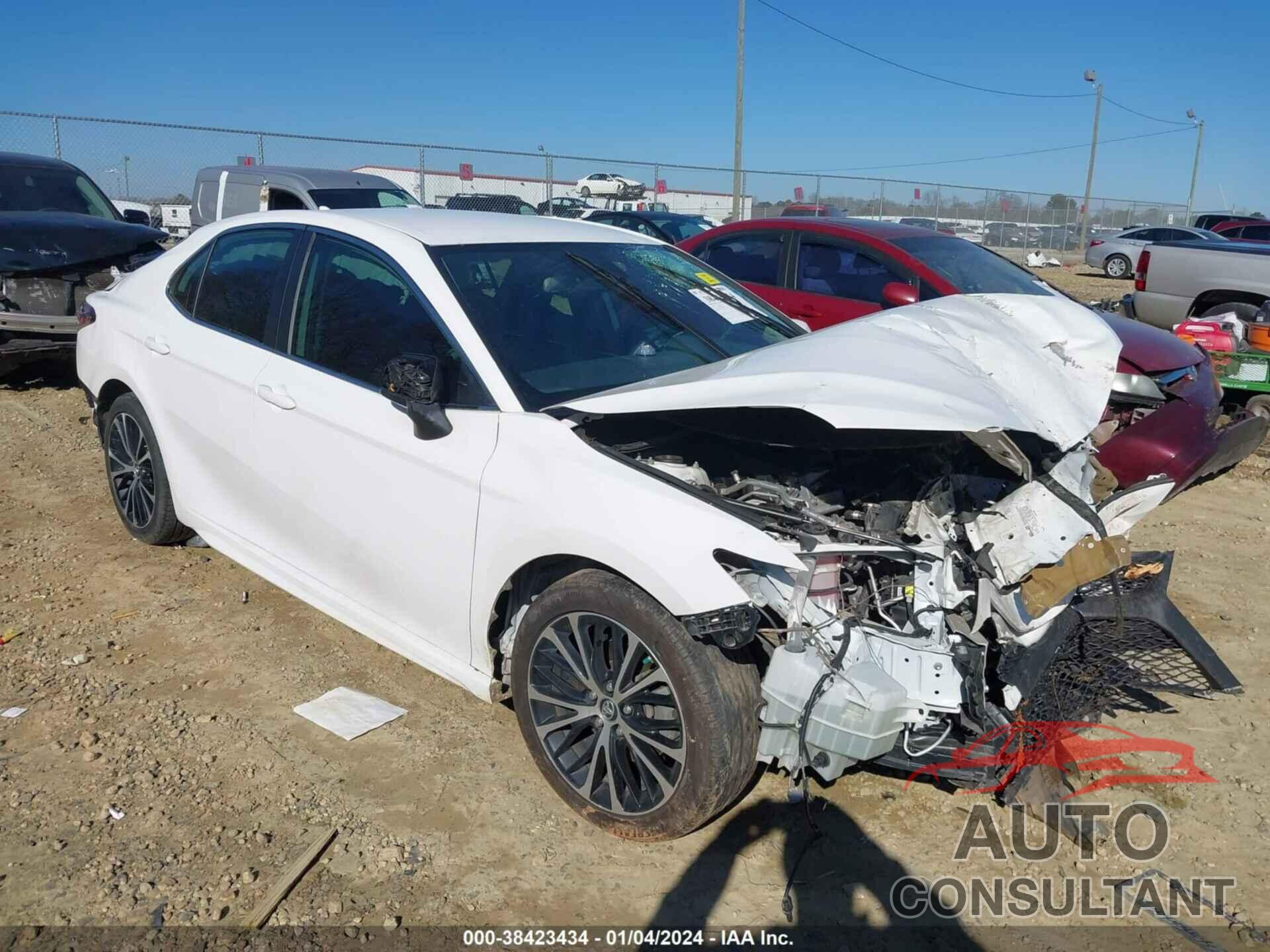 TOYOTA CAMRY 2019 - 4T1B11HK6KU239562