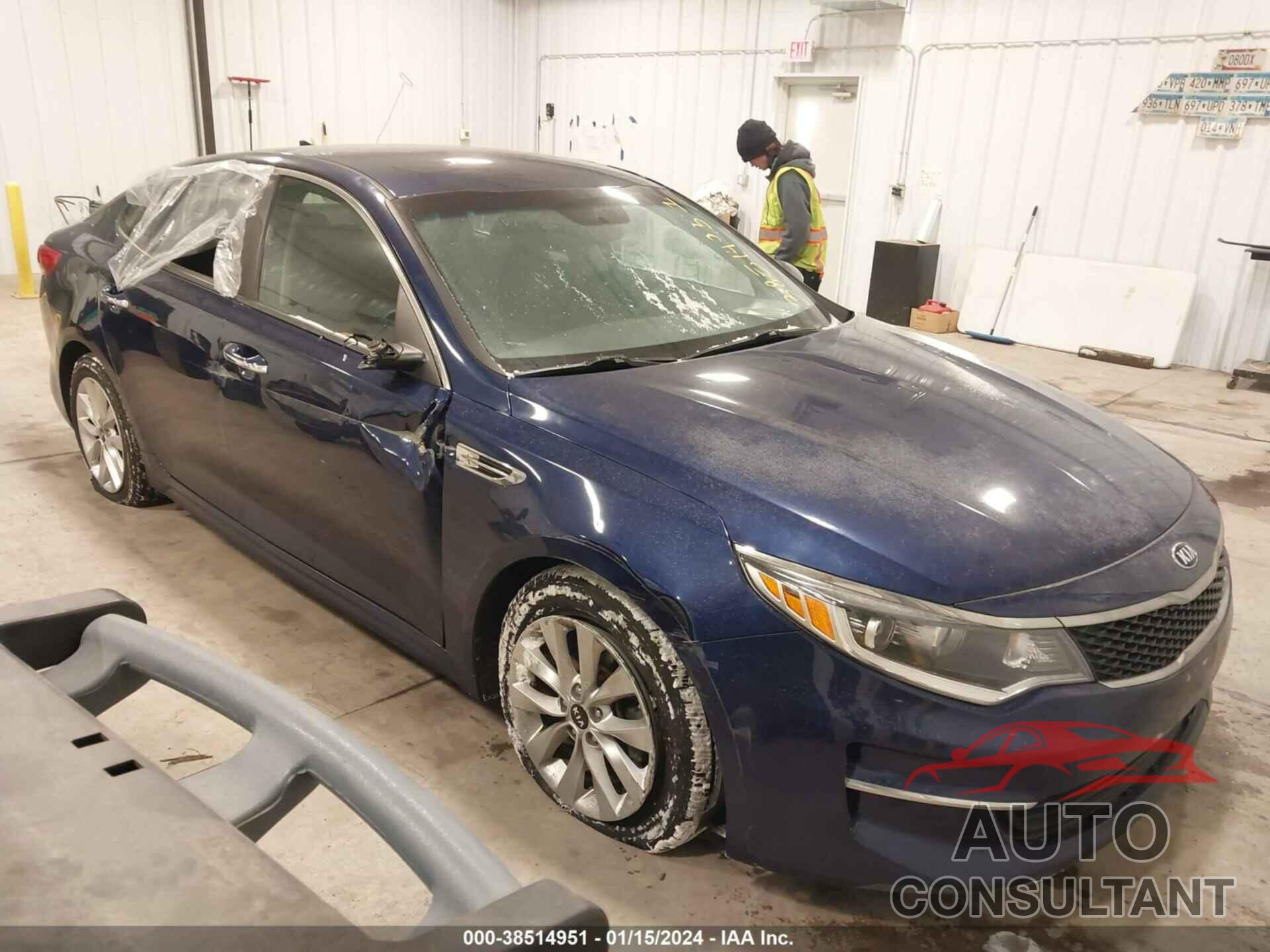 KIA OPTIMA 2018 - 5XXGT4L30JG274091