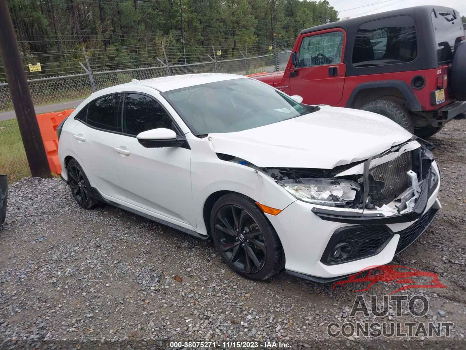 HONDA CIVIC 2018 - SHHFK7H46JU215906