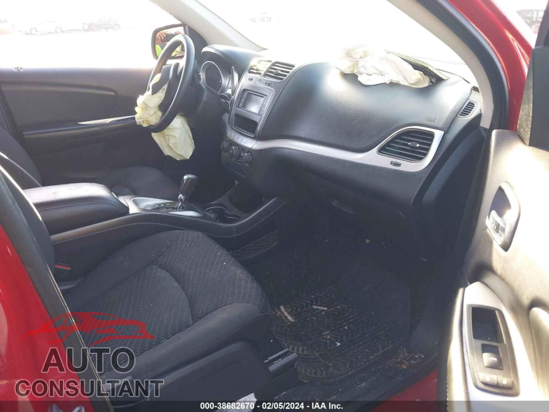 DODGE JOURNEY 2018 - 3C4PDCAB4JT219228