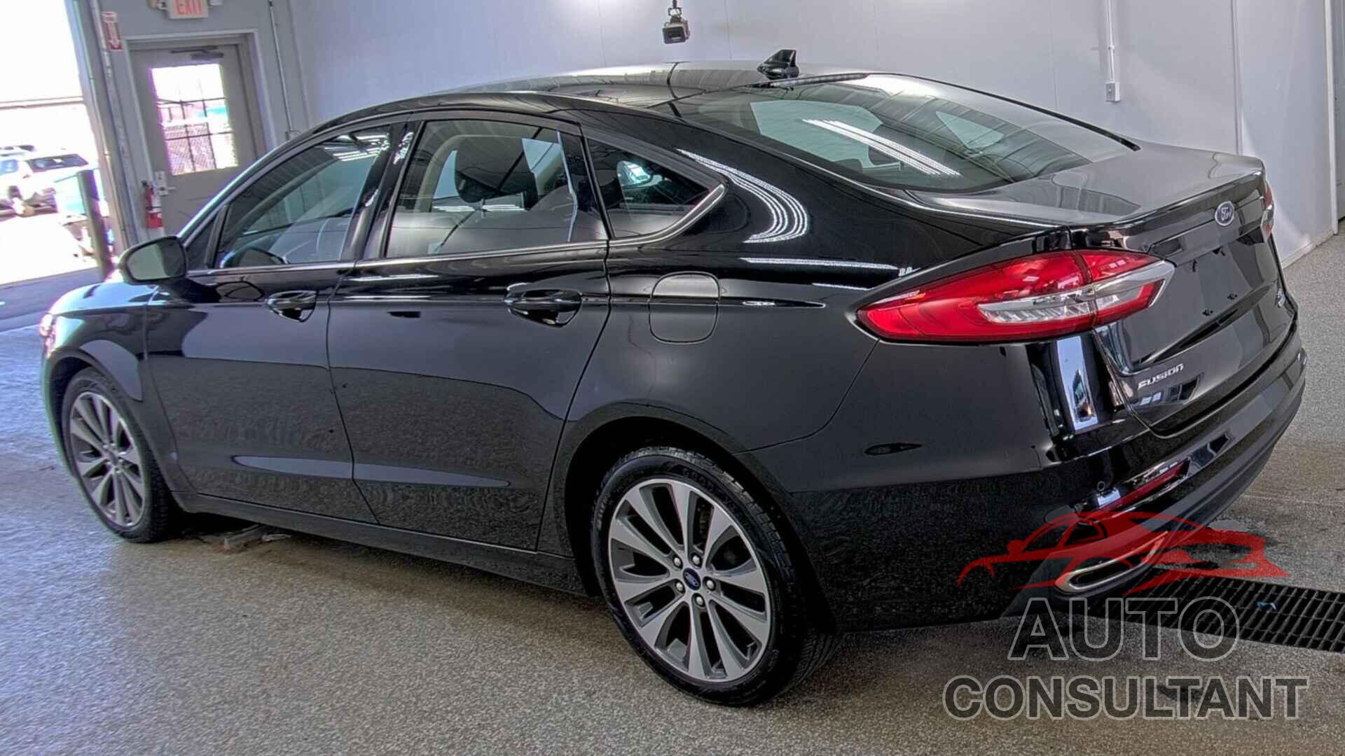 FORD FUSION 2019 - 3FA6P0T98KR239787