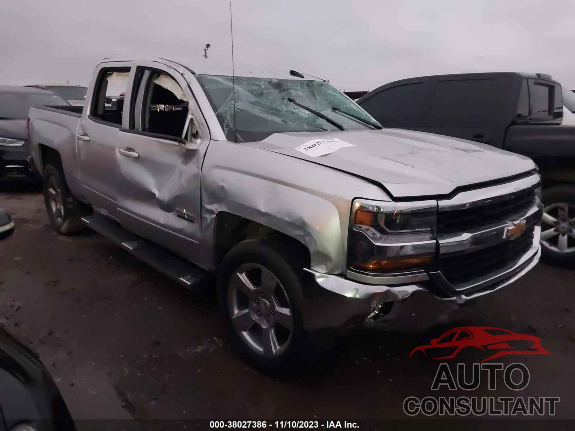 CHEVROLET SILVERADO 1500 2018 - 3GCPCREC8JG320709
