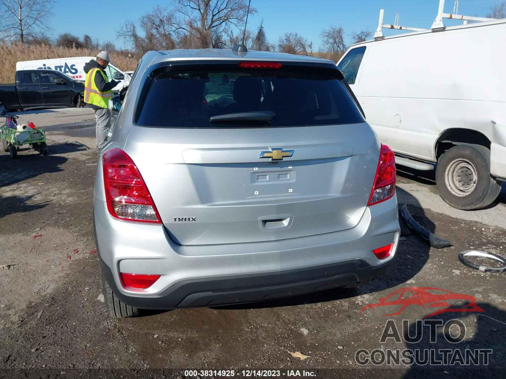 CHEVROLET TRAX 2020 - KL7CJKSB3LB310279