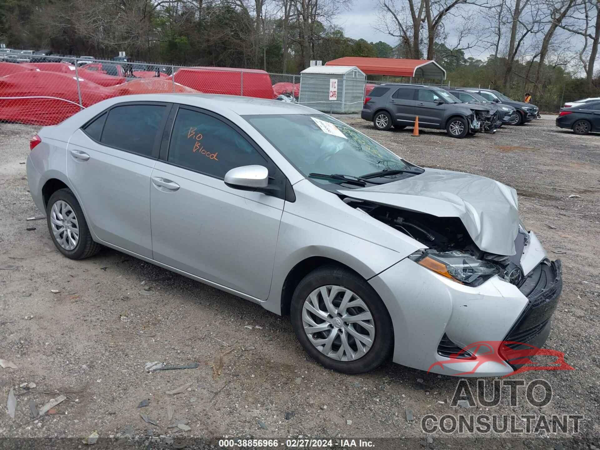 TOYOTA COROLLA 2018 - 5YFBURHE6JP836758