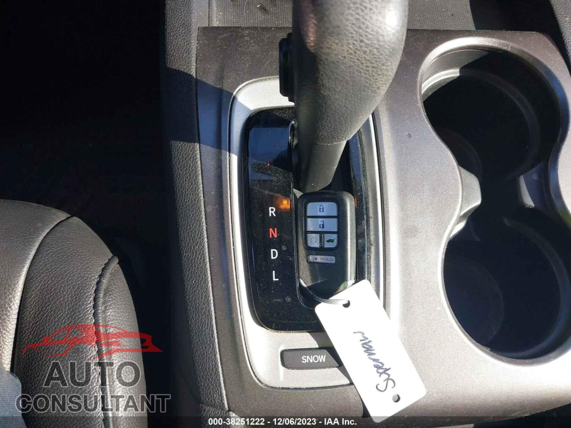 HONDA PILOT 2017 - 5FNYF5H53HB040827