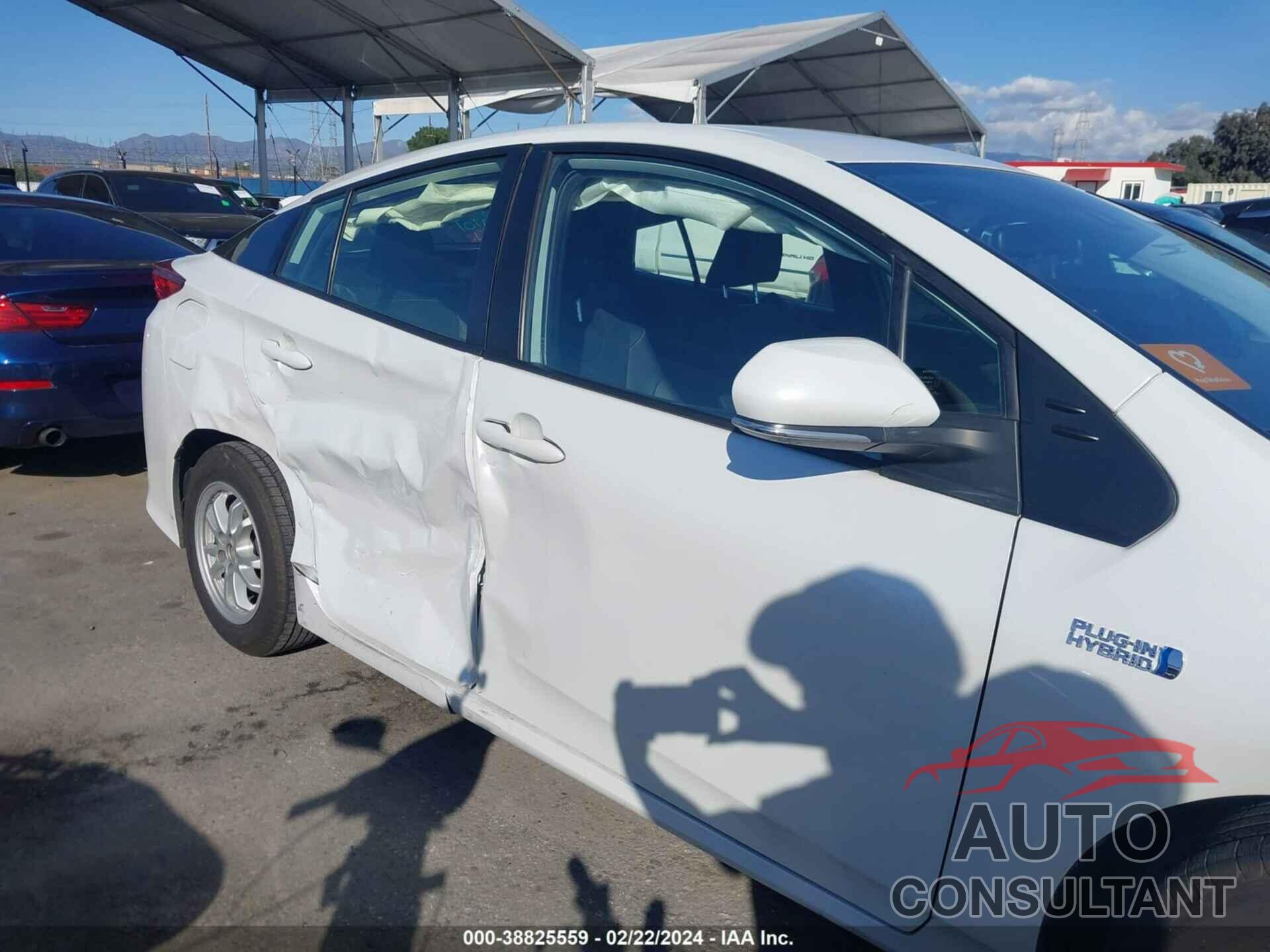 TOYOTA PRIUS PRIME 2021 - JTDKAMFP9M3165048