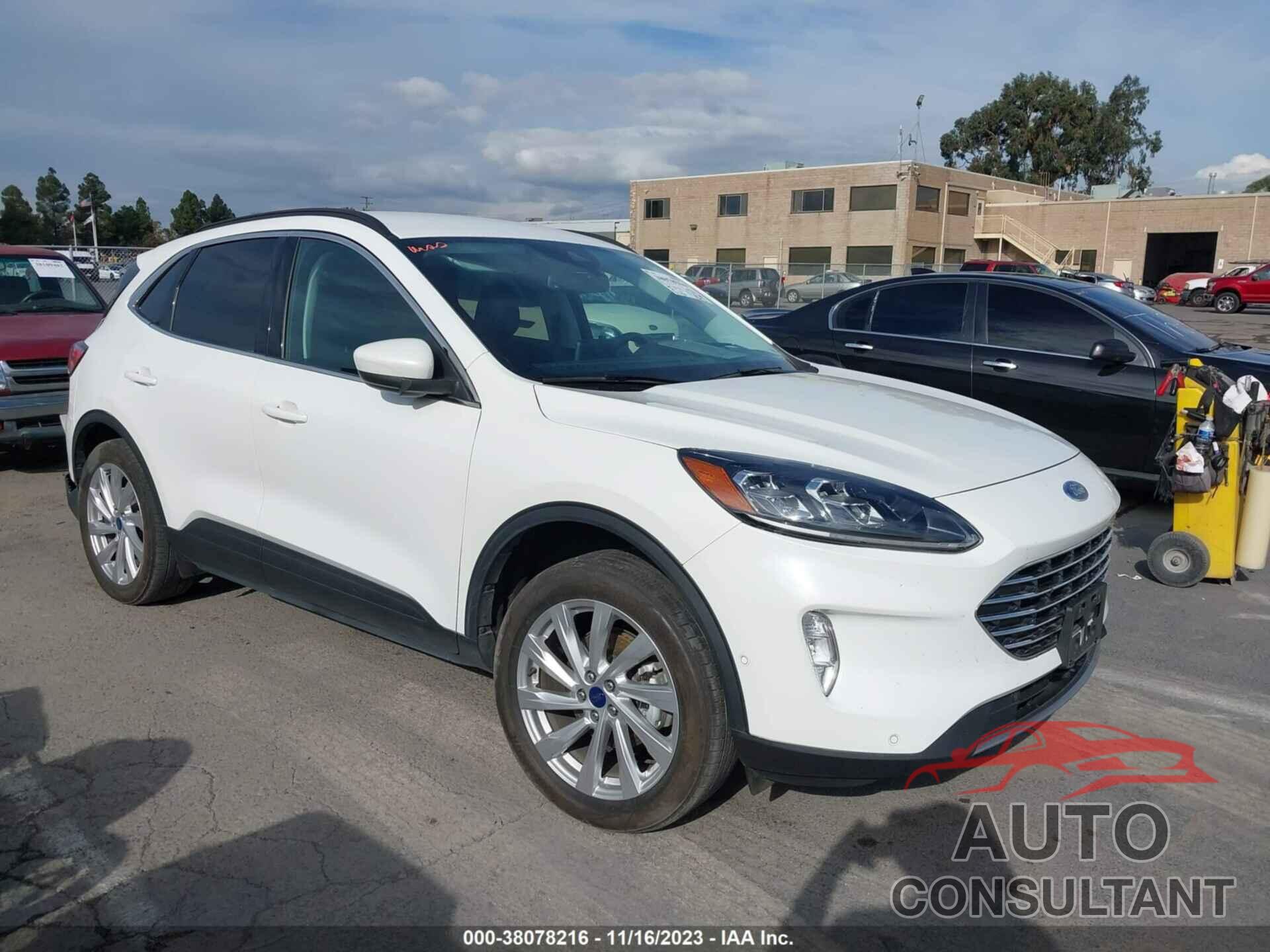 FORD ESCAPE 2022 - 1FMCU9DZ6NUA02202