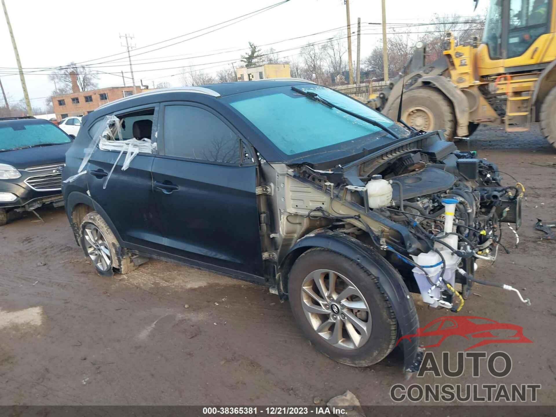 HYUNDAI TUCSON 2017 - KM8J3CA43HU355985