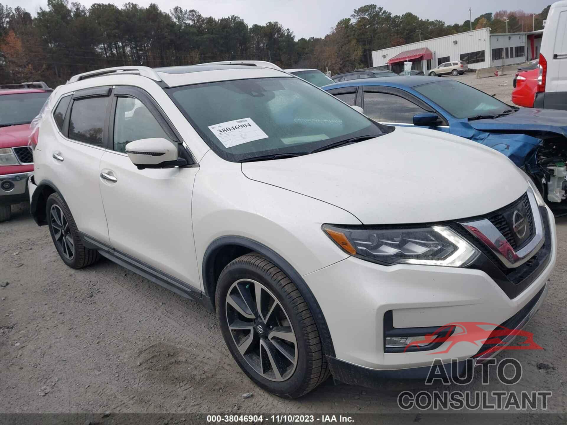 NISSAN ROGUE 2017 - JN8AT2MT2HW381214