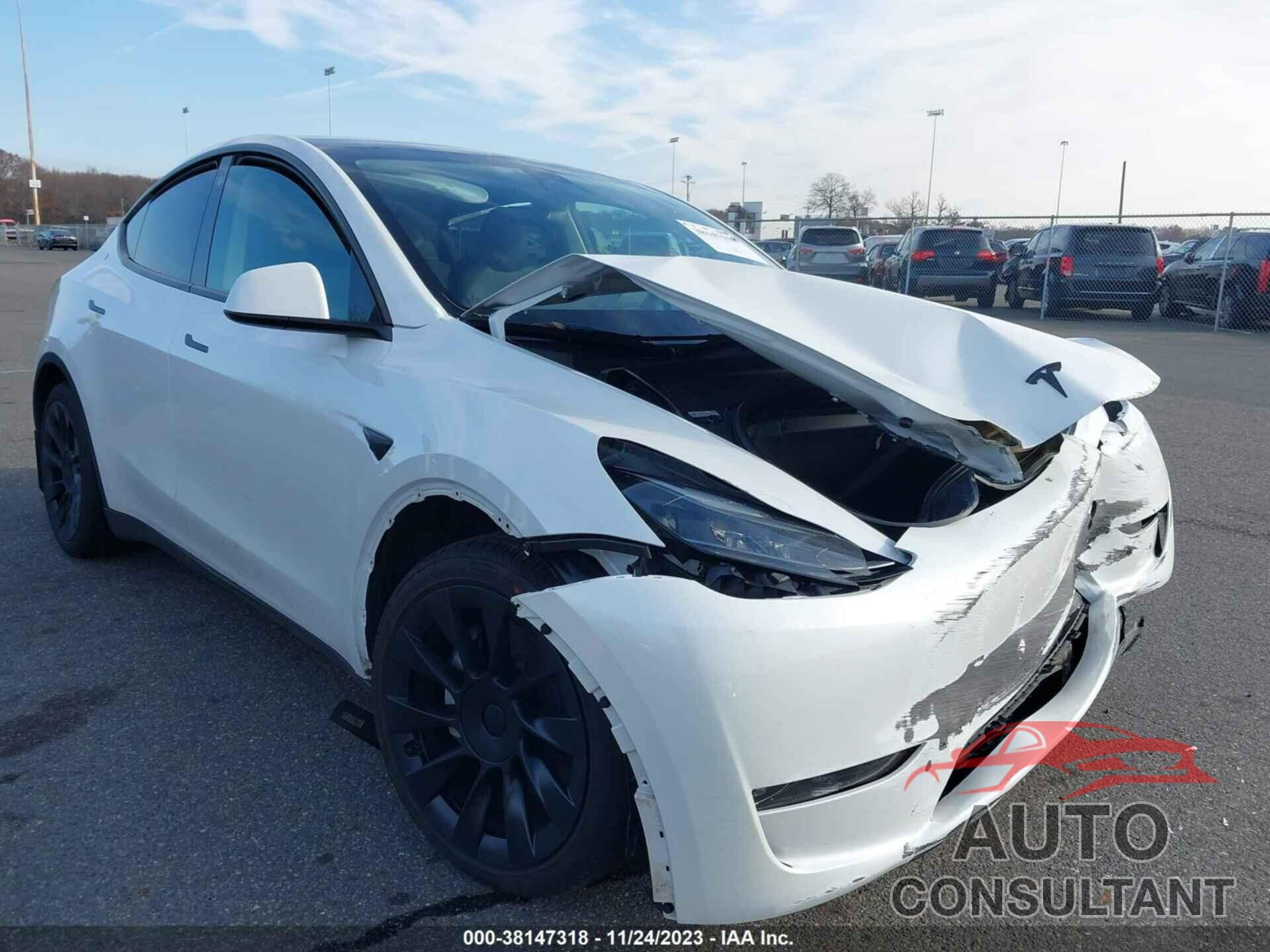 TESLA MODEL Y 2023 - 7SAYGAEE4PF630563