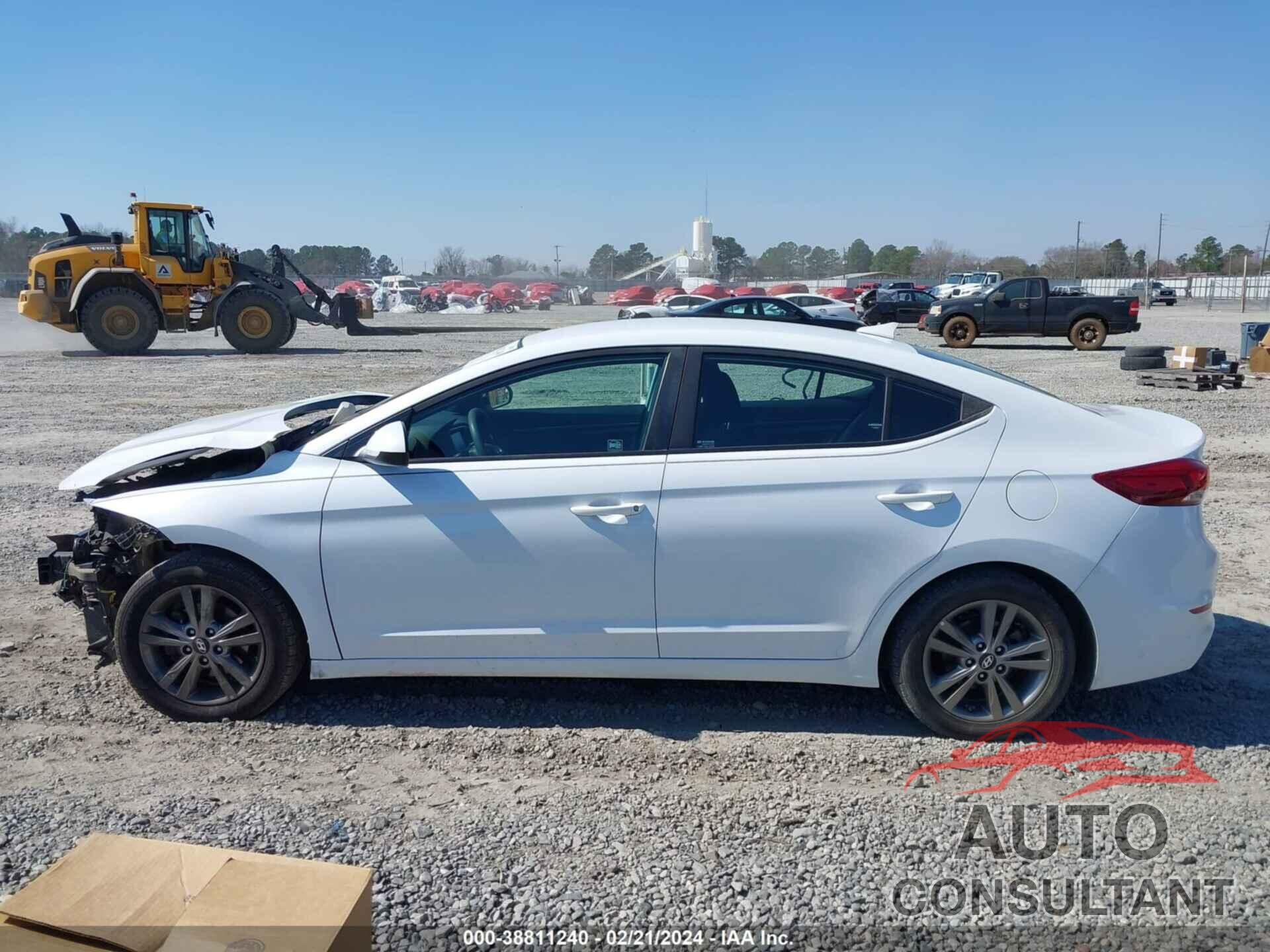 HYUNDAI ELANTRA 2018 - 5NPD84LFXJH308797