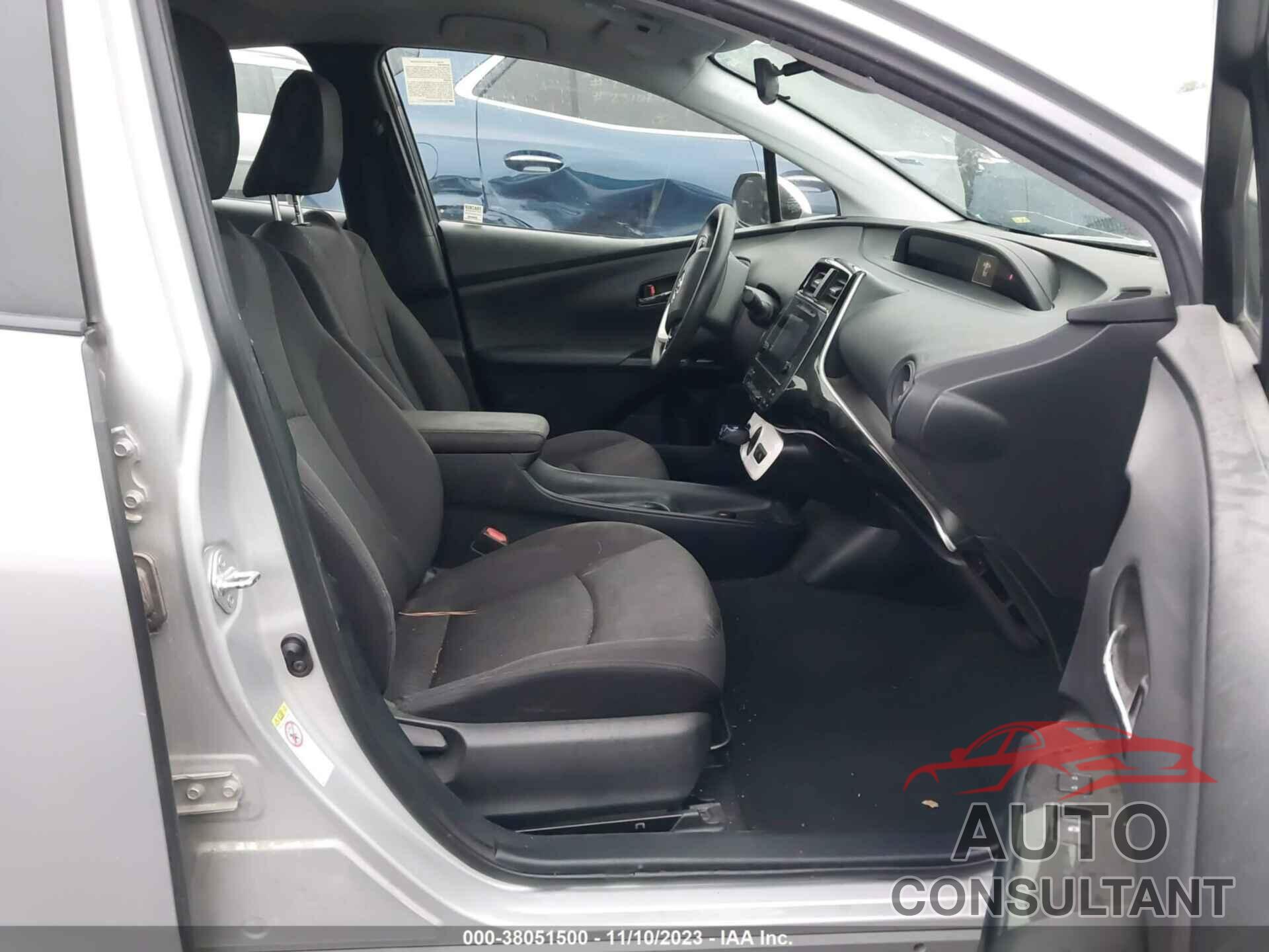 TOYOTA PRIUS 2018 - JTDKARFU6J3056996