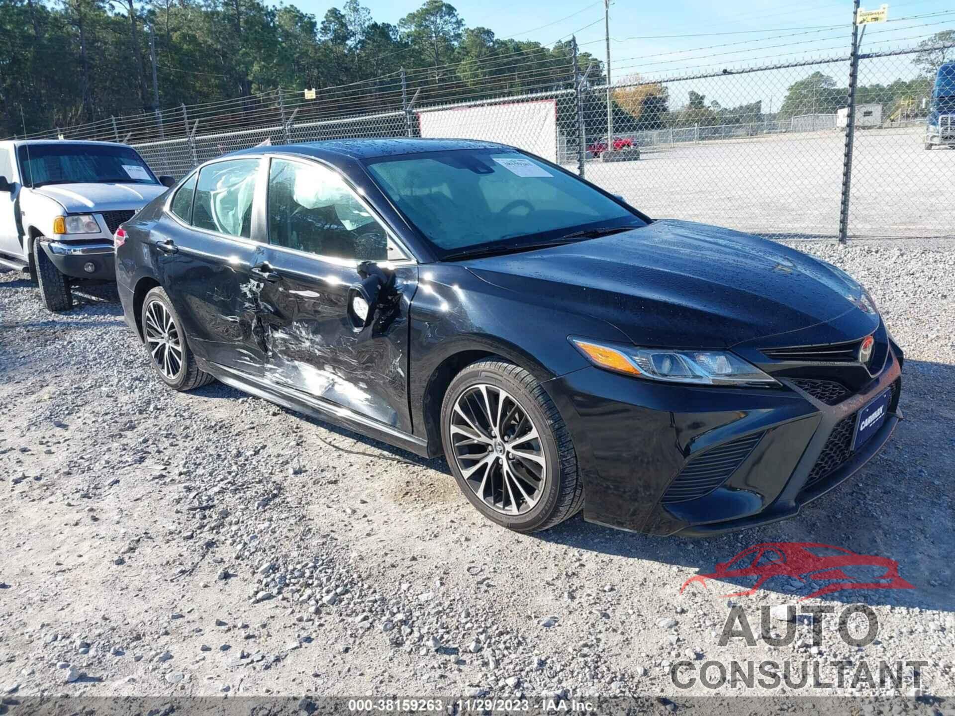 TOYOTA CAMRY 2019 - 4T1B11HK2KU702779