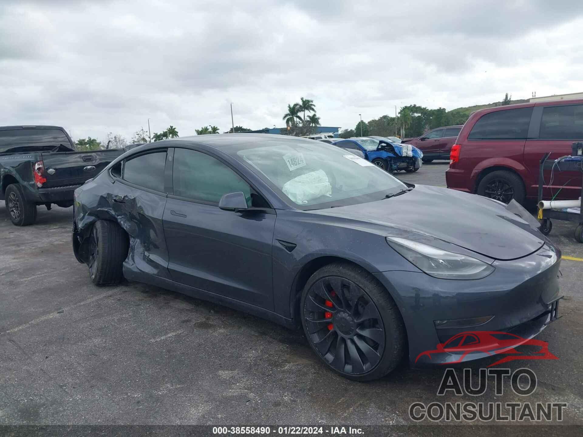 TESLA MODEL 3 2022 - 5YJ3E1EC9NF273759