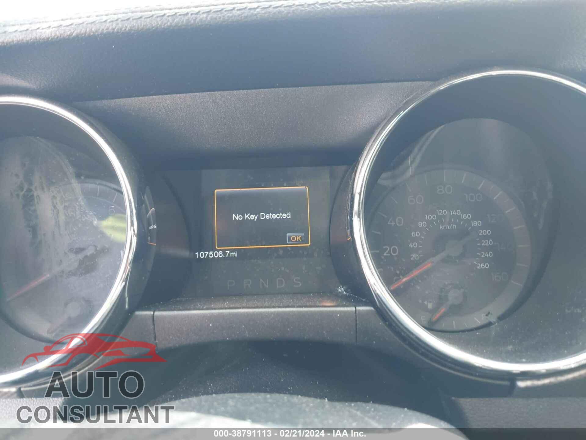 FORD MUSTANG 2017 - 1FA6P8TH0H5246699