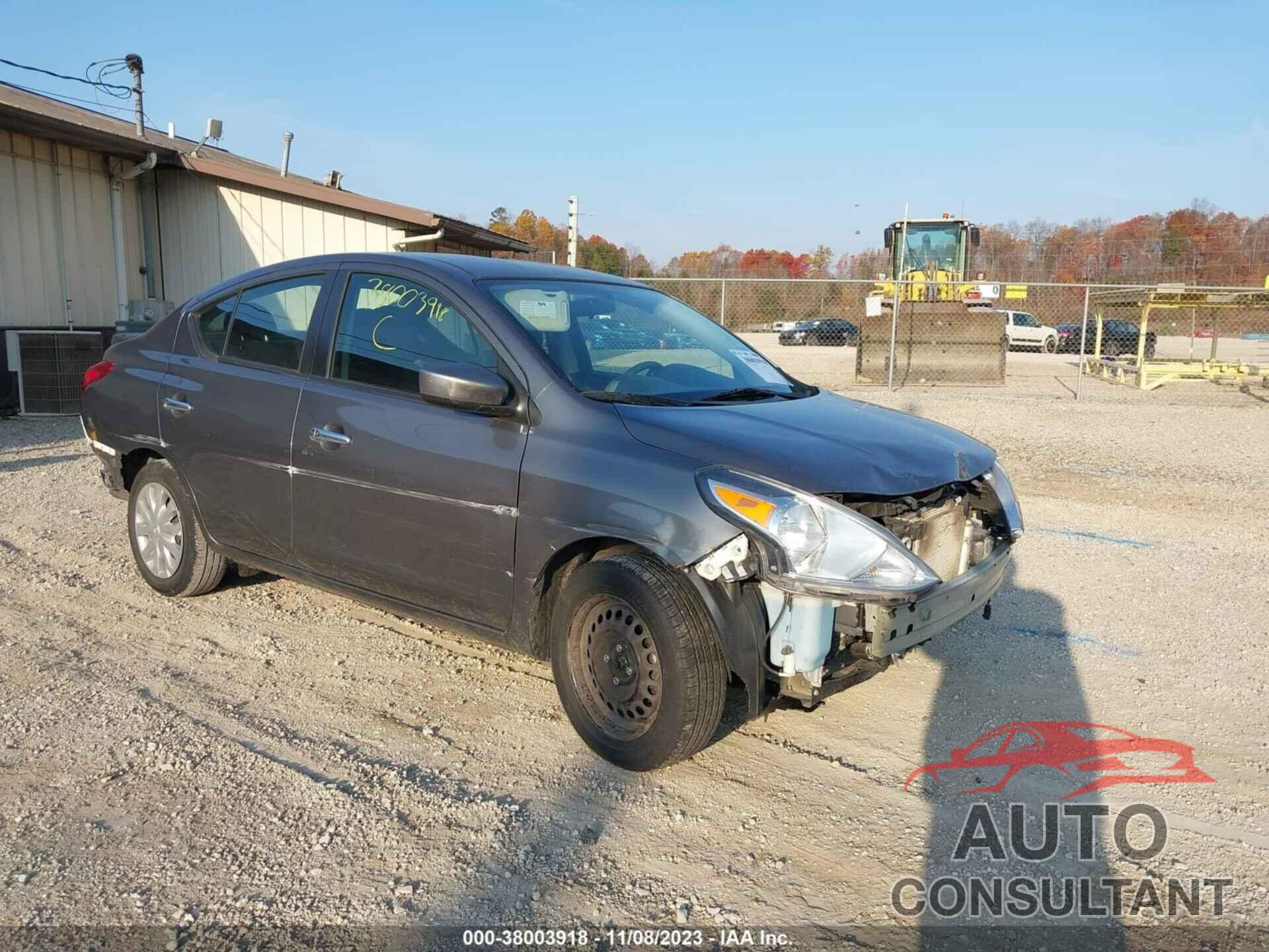 NISSAN VERSA 2019 - 3N1CN7AP4KL842920