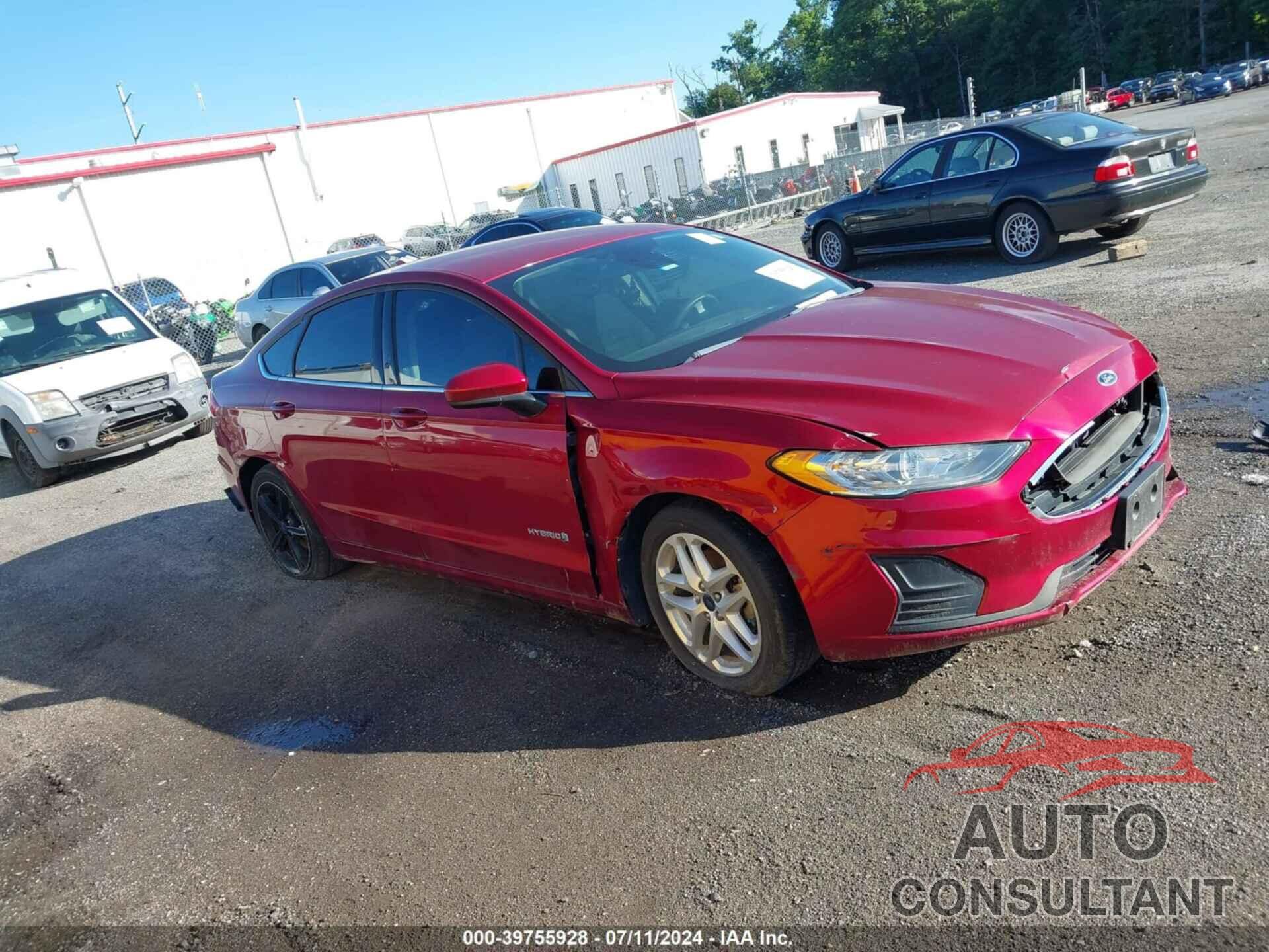 FORD FUSION HYBRID 2019 - 3FA6P0LU8KR226039