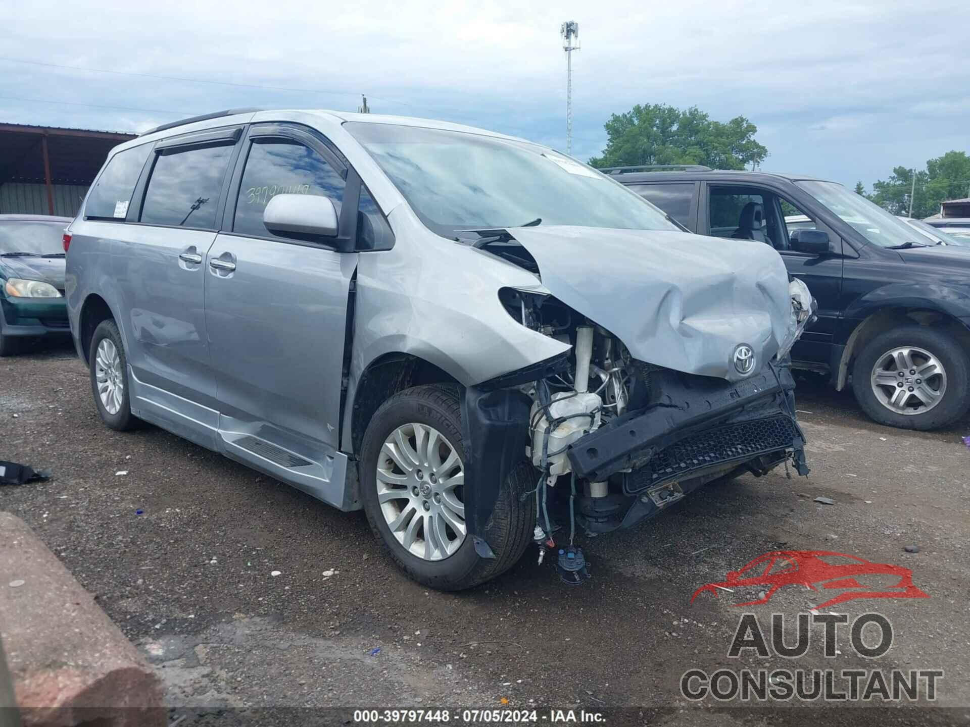 TOYOTA SIENNA 2016 - 5TDYK3DC5GS760841