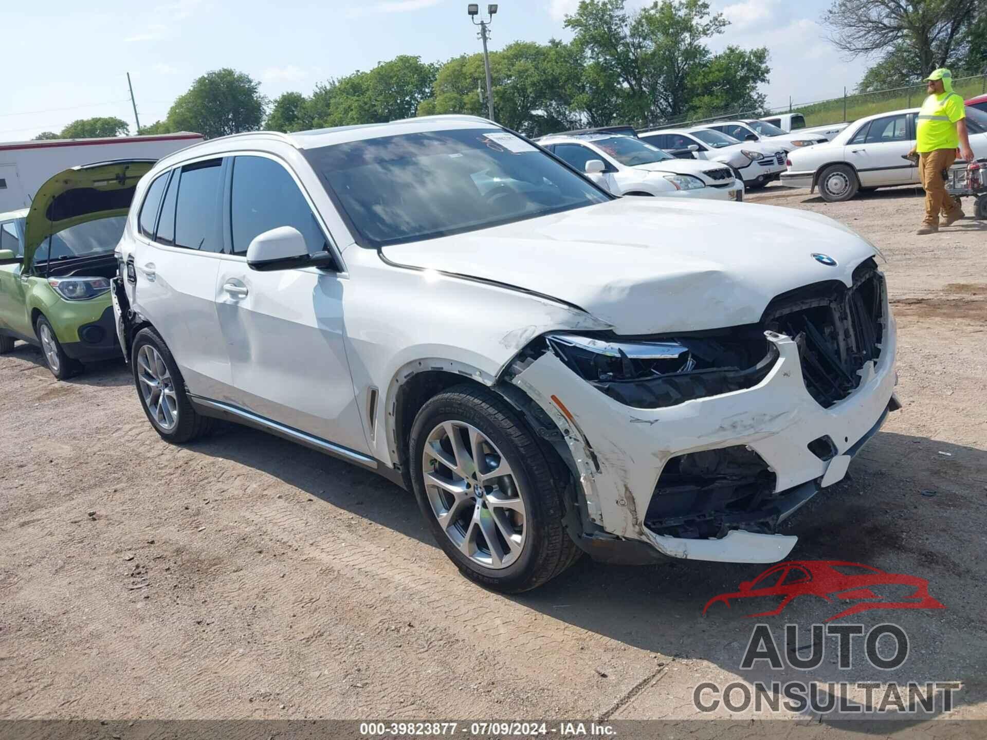 BMW X5 2022 - 5UXCR6C00N9K49045