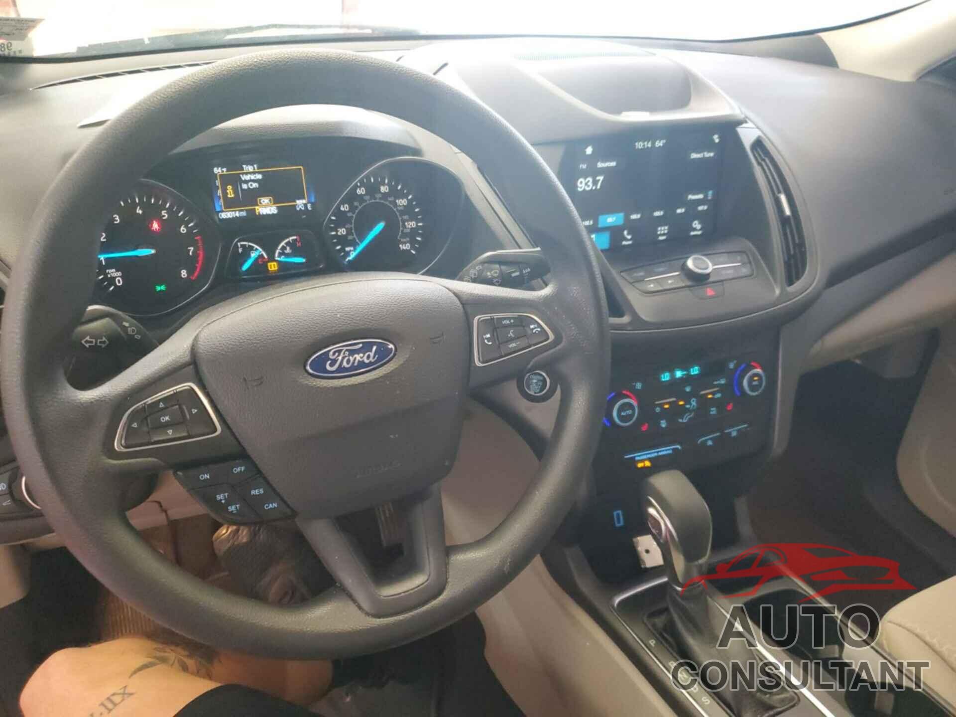 FORD ESCAPE 2019 - 1FMCU9GD4KUA72602