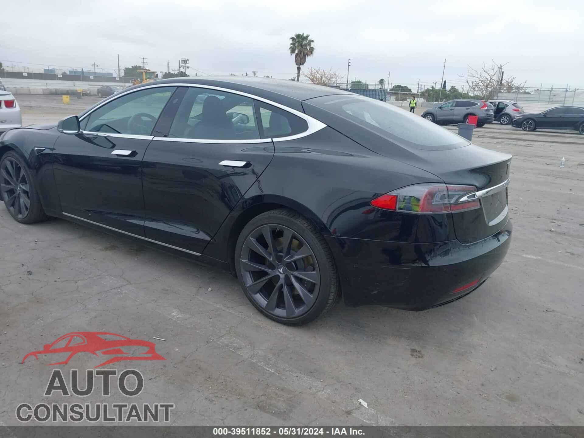 TESLA MODEL S 2020 - 5YJSA1E2XLF370125