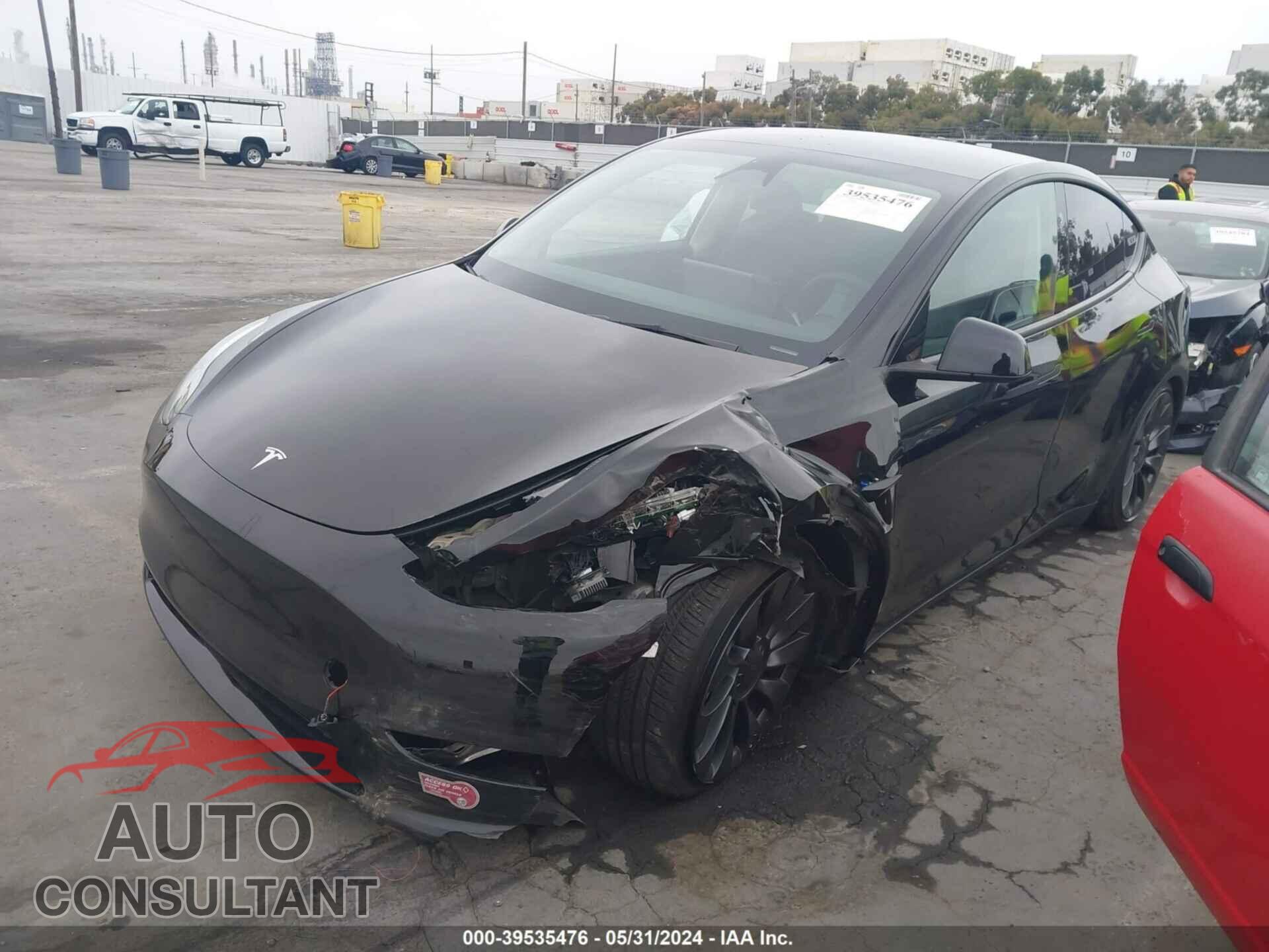 TESLA MODEL Y 2023 - 7SAYGDEF7PF959994