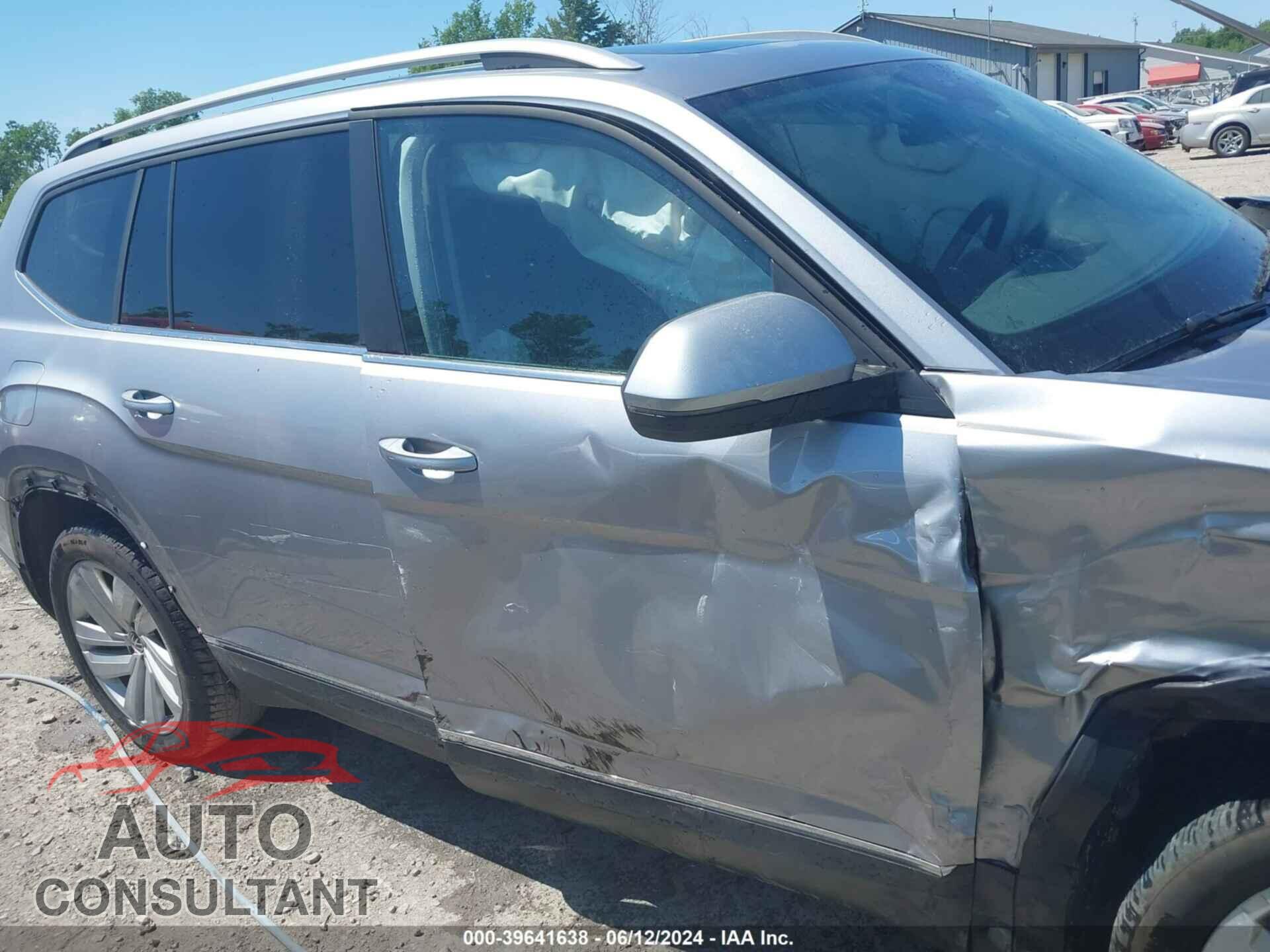 VOLKSWAGEN ATLAS 2021 - 1V2BR2CA8MC517841