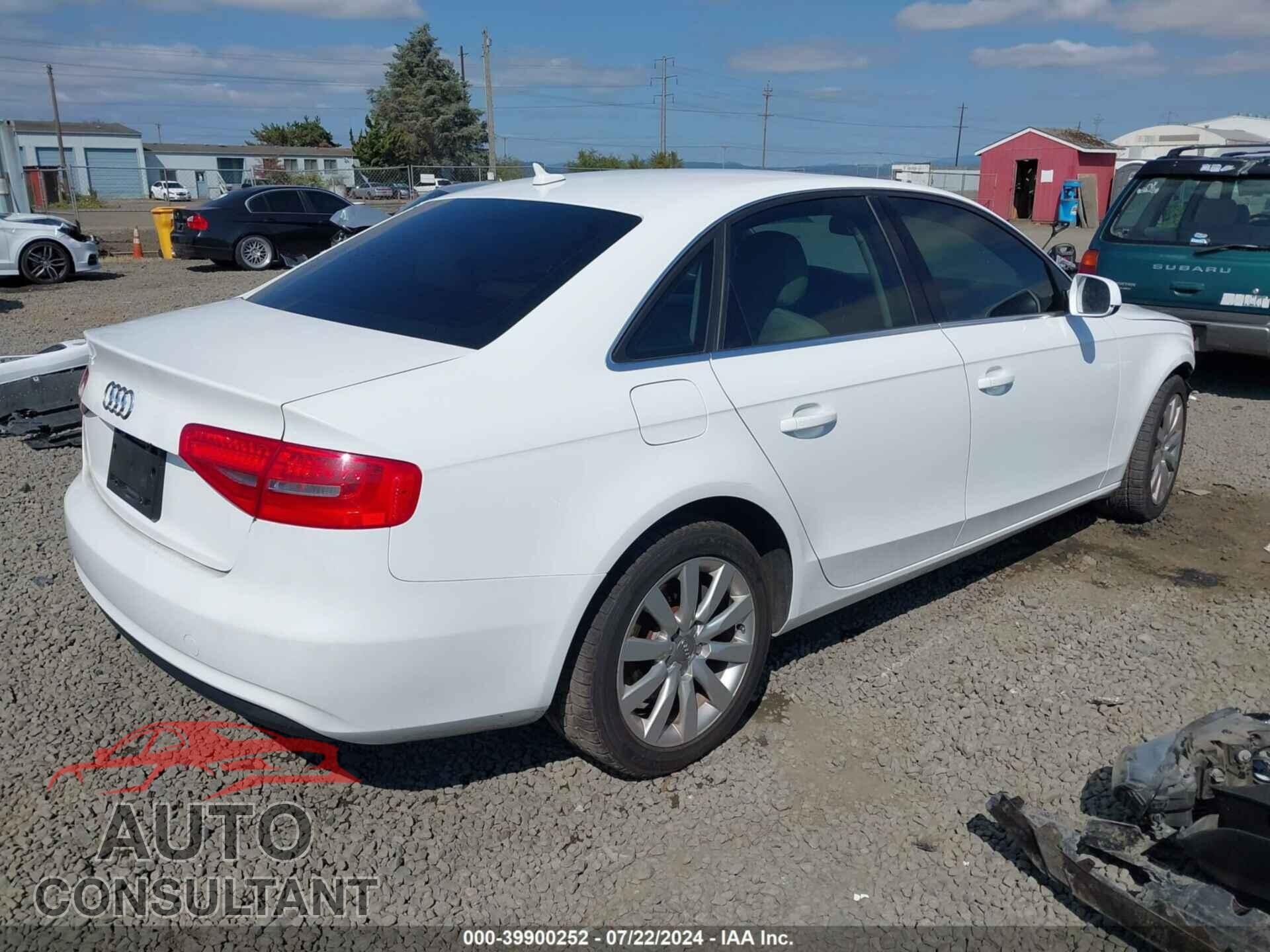 AUDI A4 2013 - WAUBFAFL0DA170502