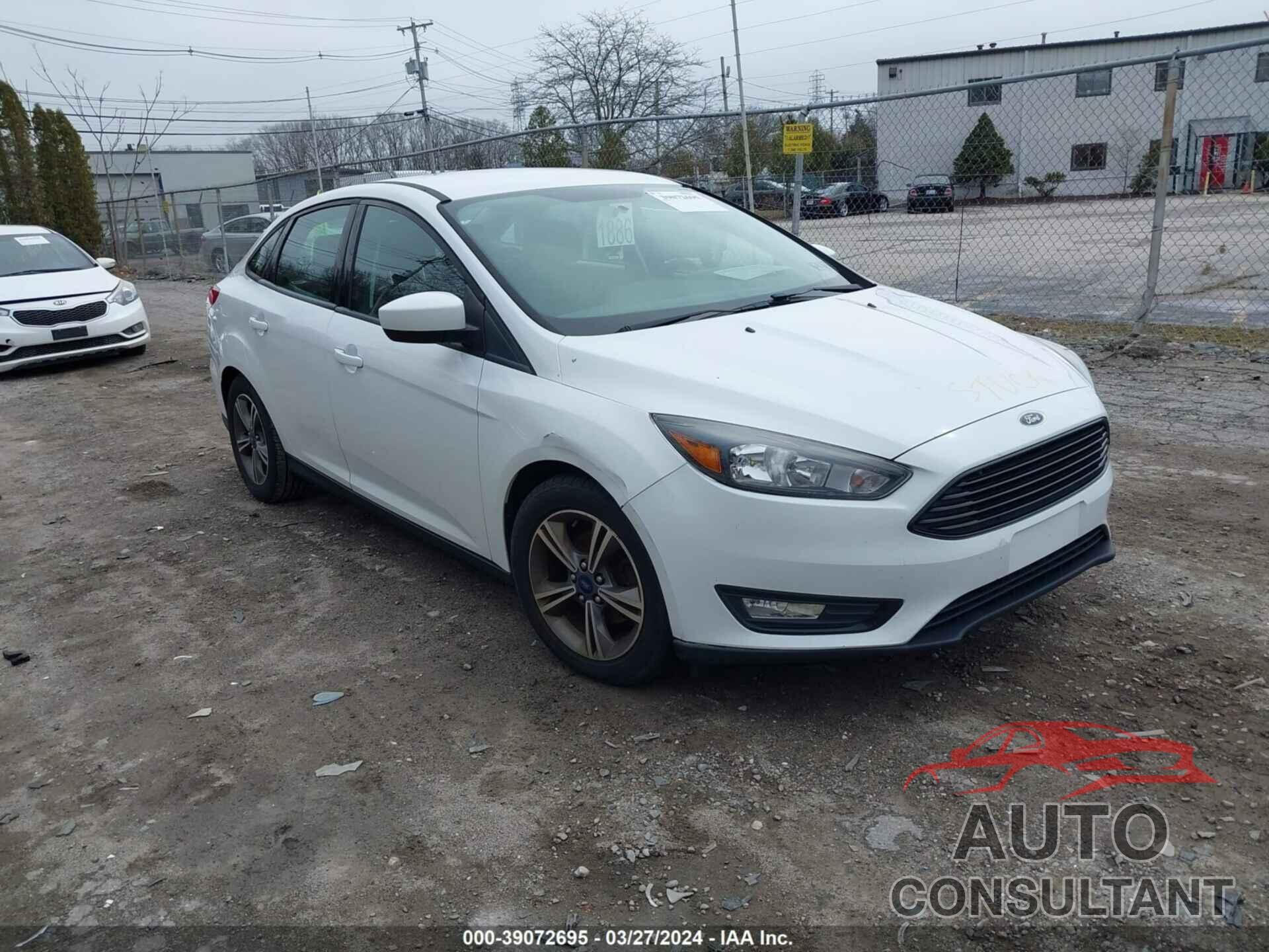 FORD FOCUS 2018 - 1FADP3FE1JL221632