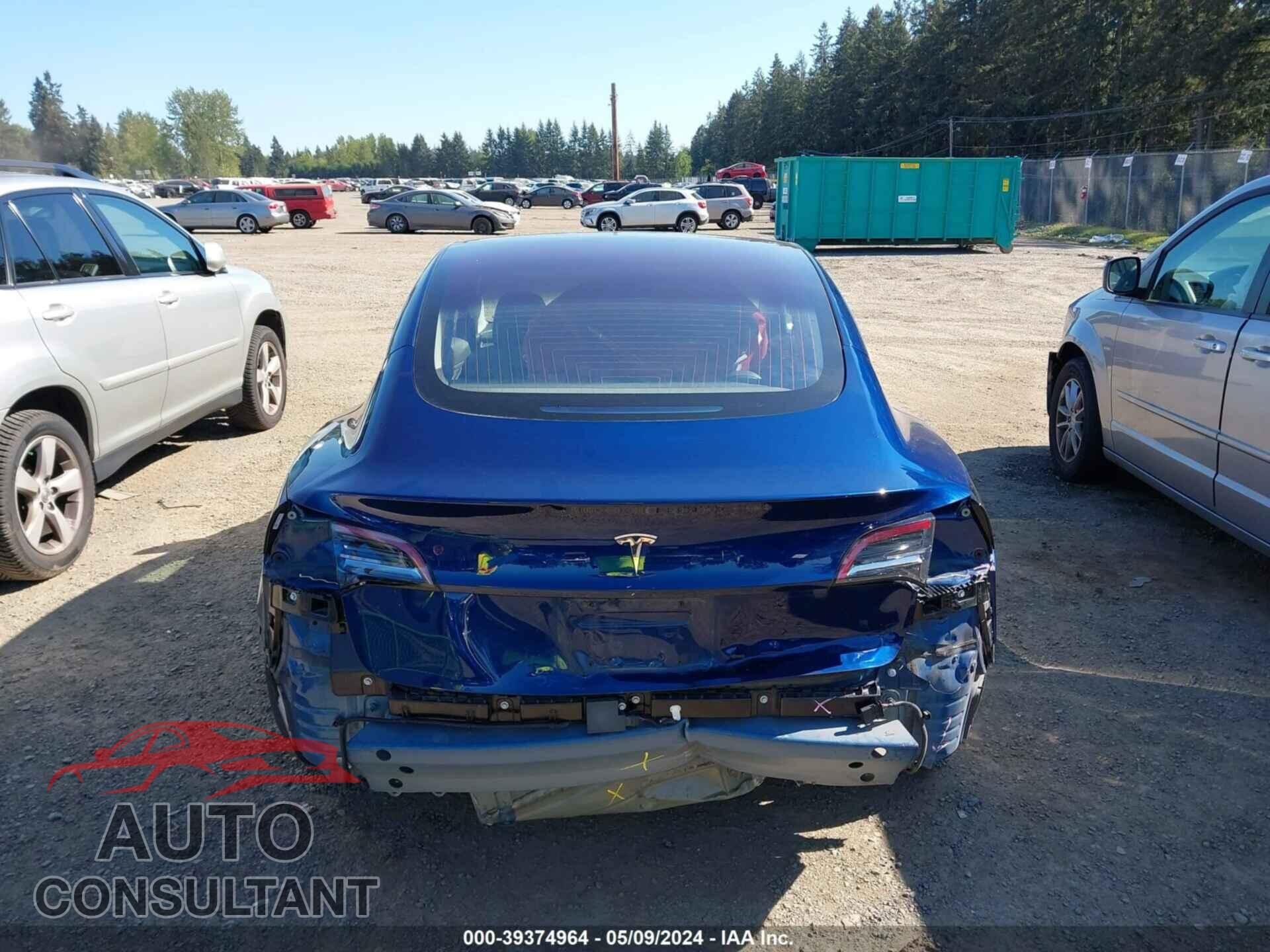 TESLA MODEL 3 2018 - 5YJ3E1EA8JF013703