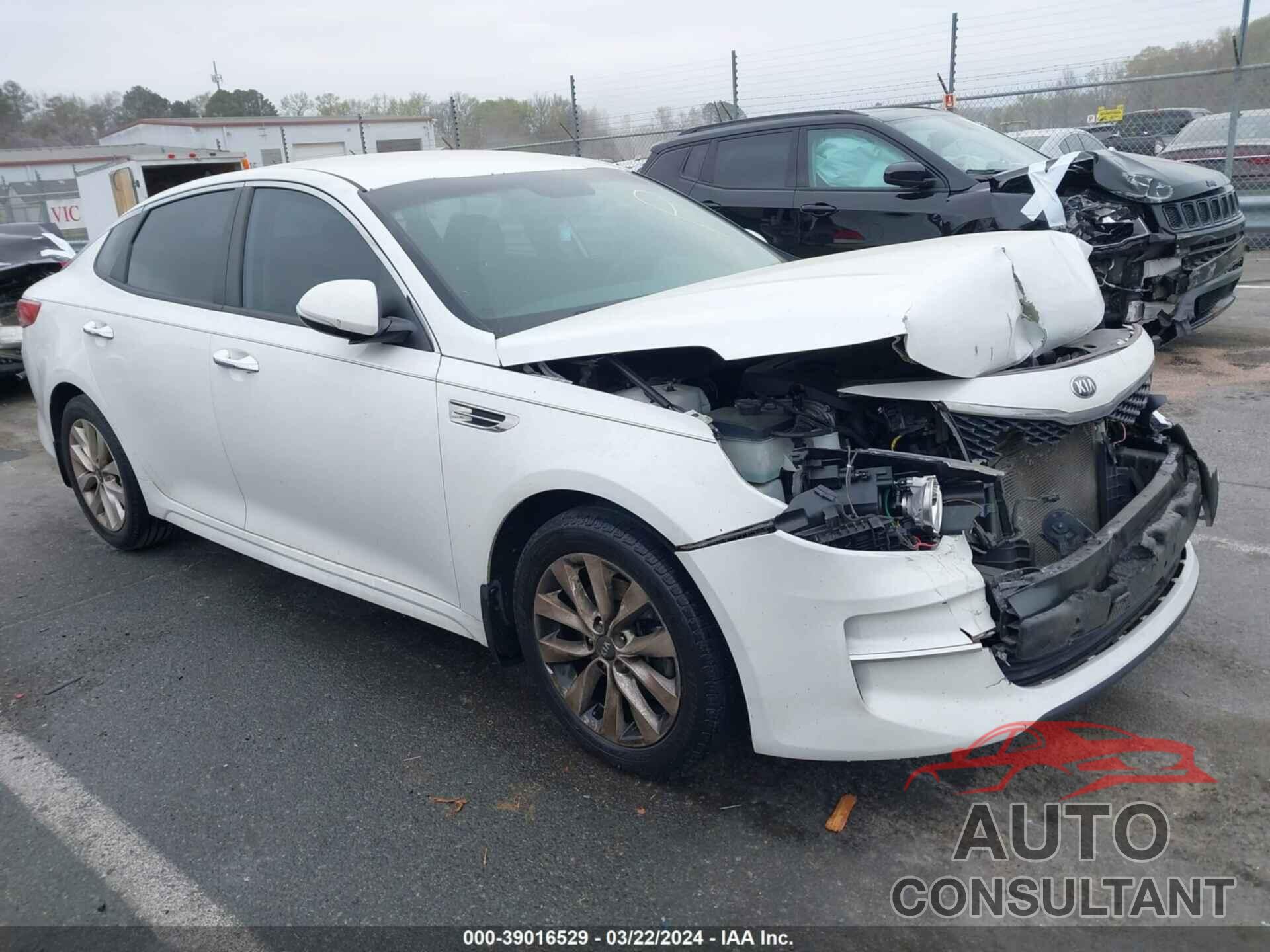 KIA OPTIMA 2018 - 5XXGT4L36JG256212