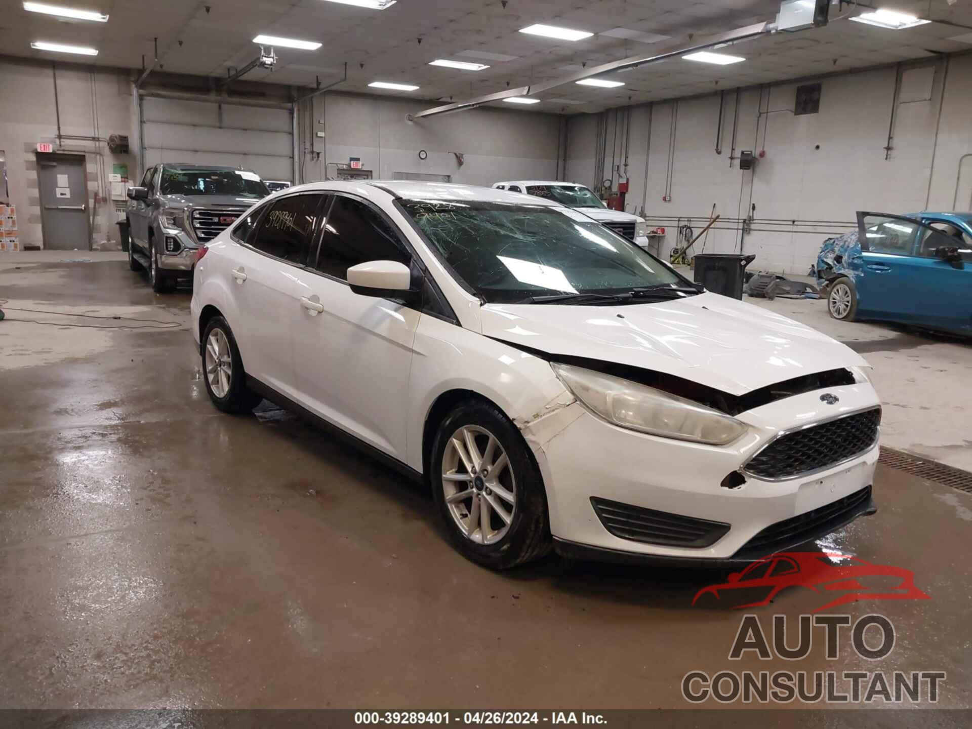 FORD FOCUS 2018 - 1FADP3F27JL200385