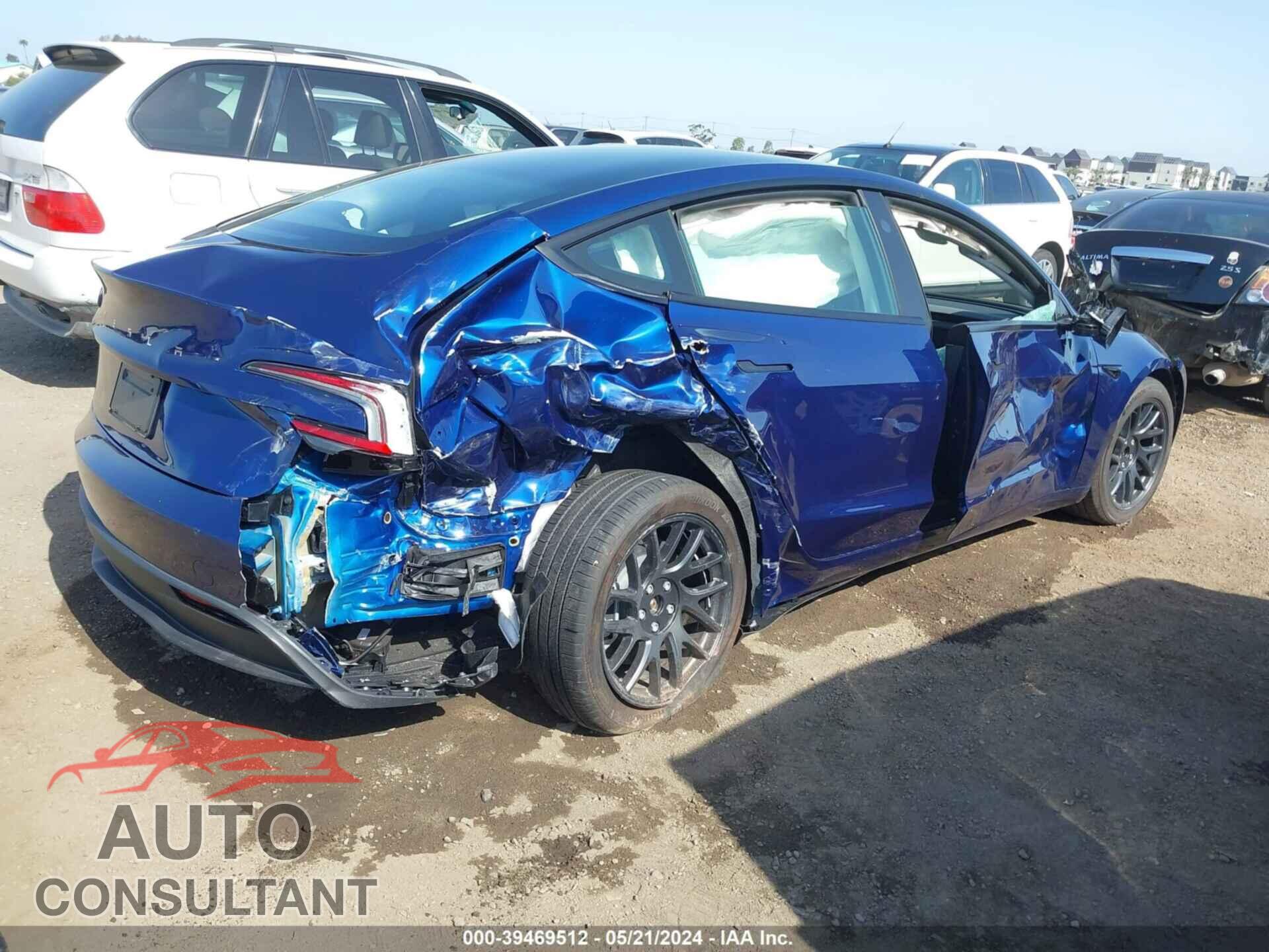 TESLA MODEL 3 2024 - 5YJ3E1EA9RF725634