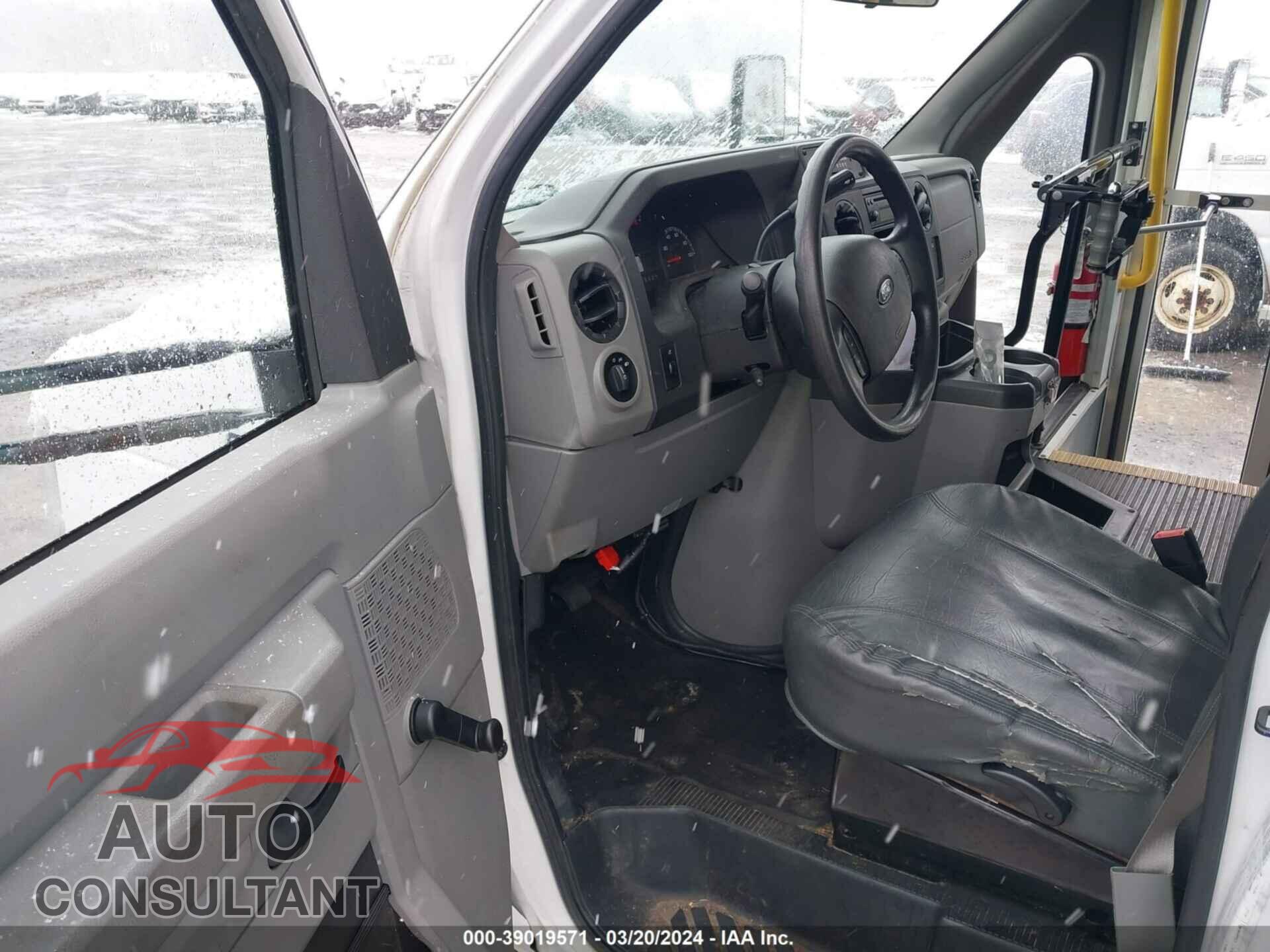 FORD ECONOLINE 2016 - 1FDFE4FS7GDC05745