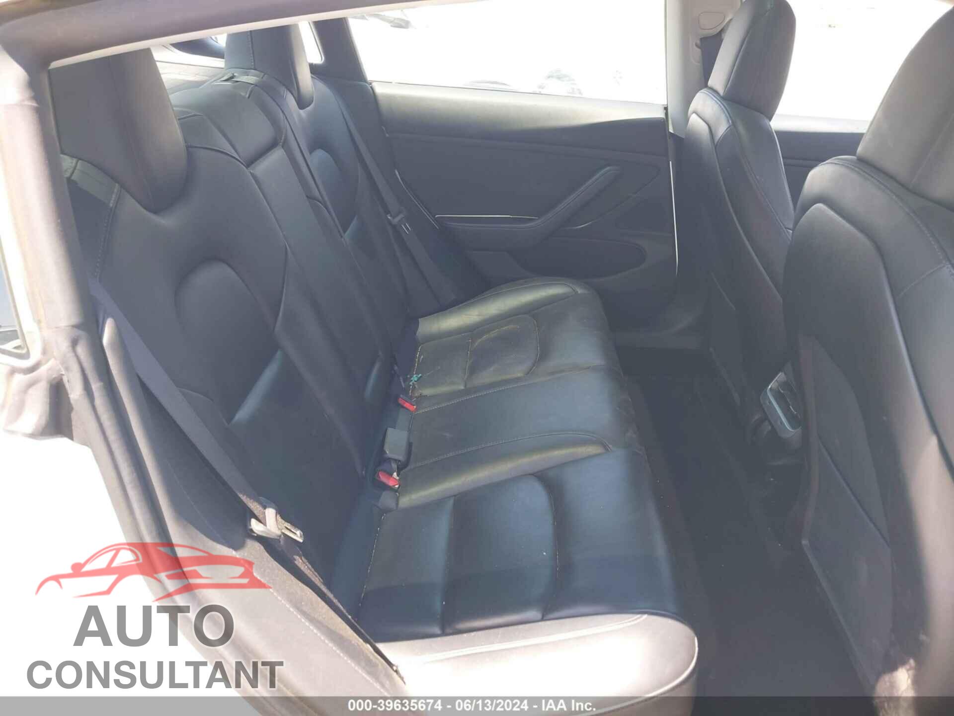 TESLA MODEL 3 2019 - 5YJ3E1EA7KF401720