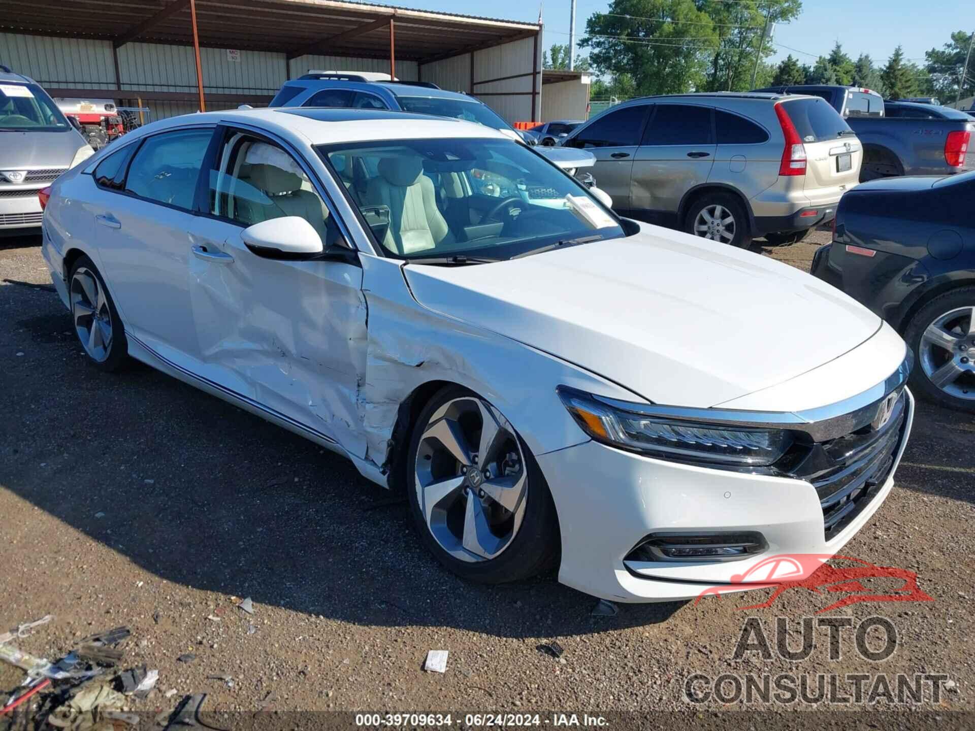HONDA ACCORD 2018 - 1HGCV1F97JA107490