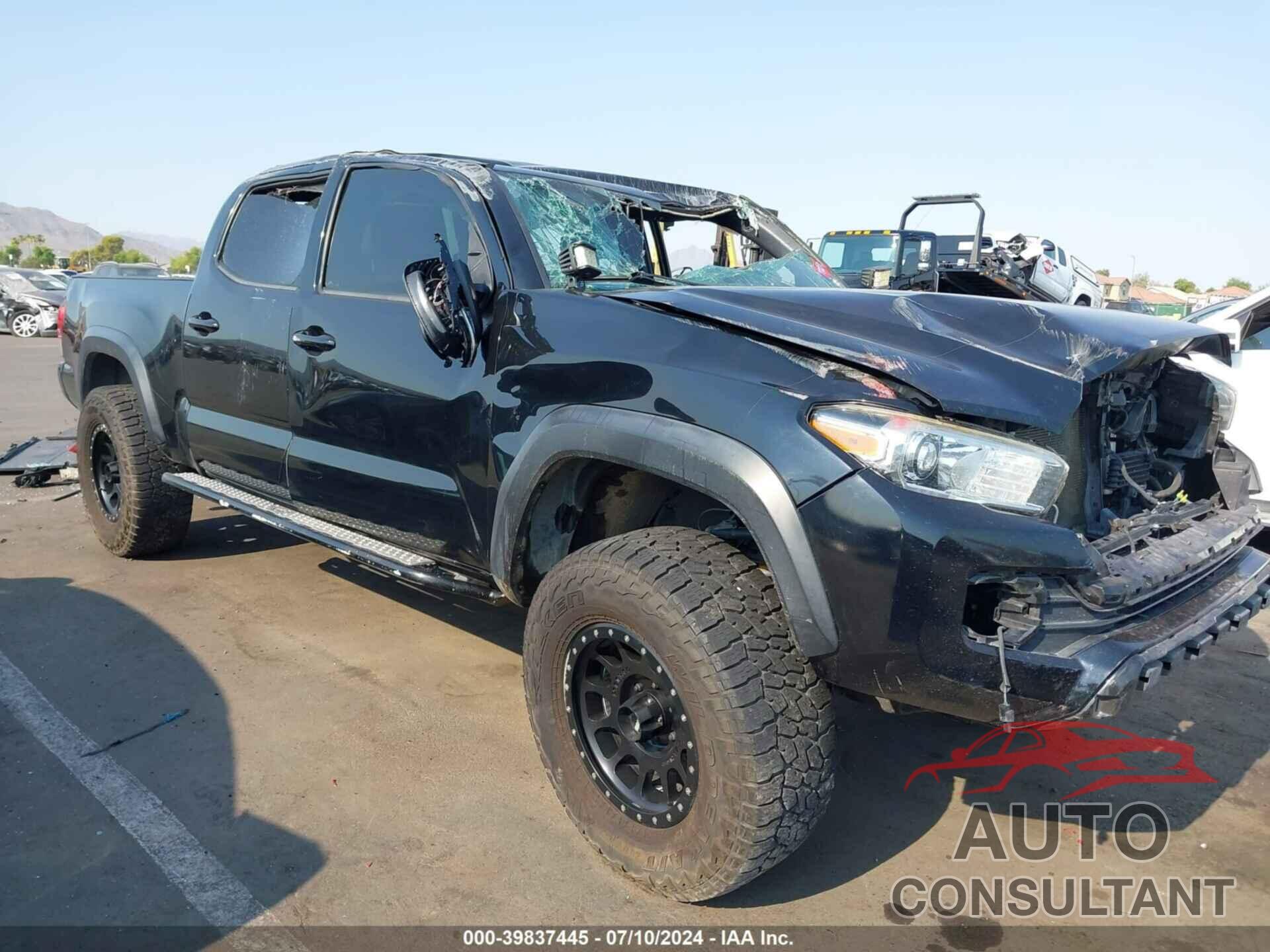 TOYOTA TACOMA 2018 - 3TMDZ5BN8JM044176