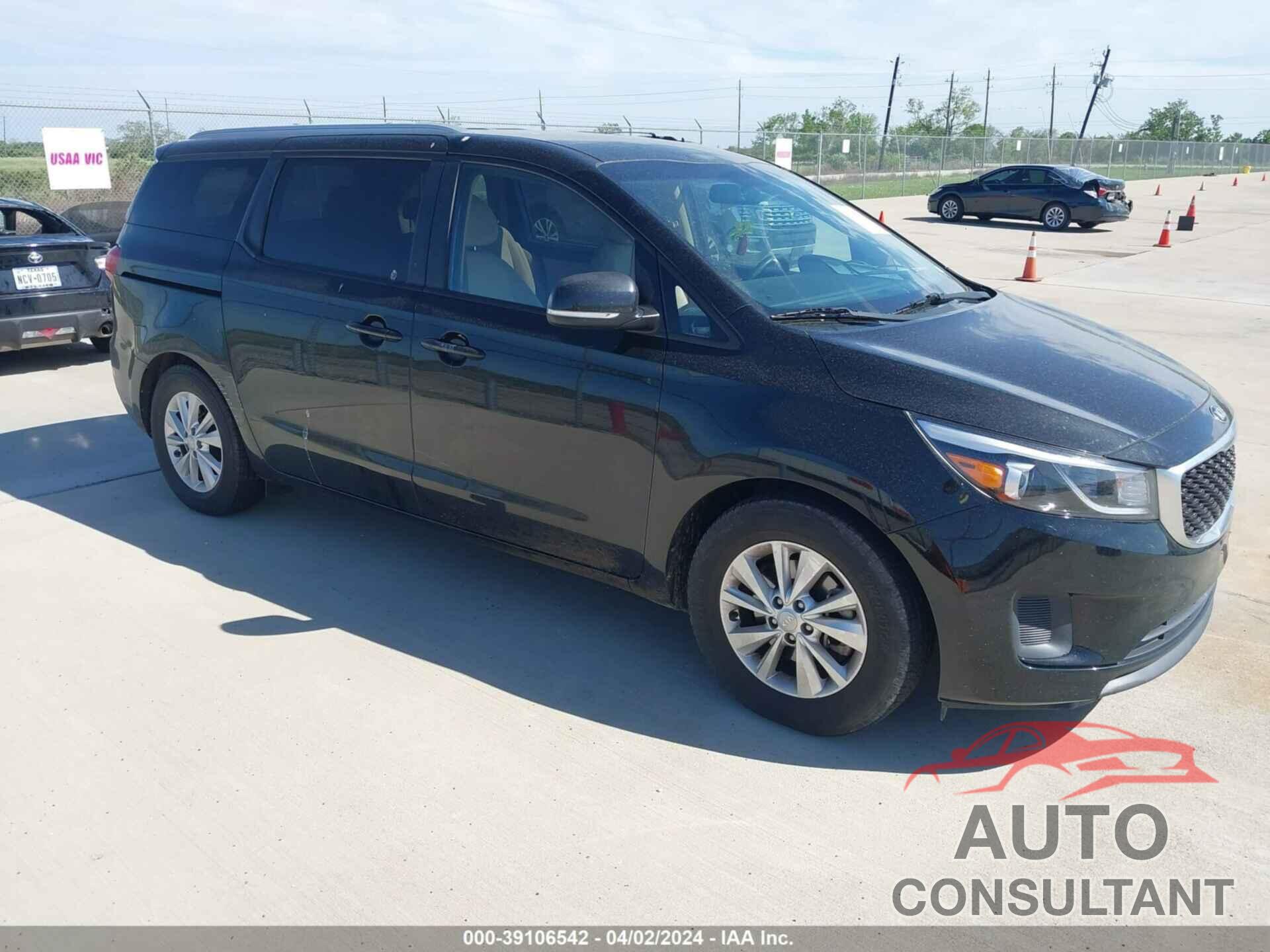 KIA SEDONA 2016 - KNDMB5C19G6084985