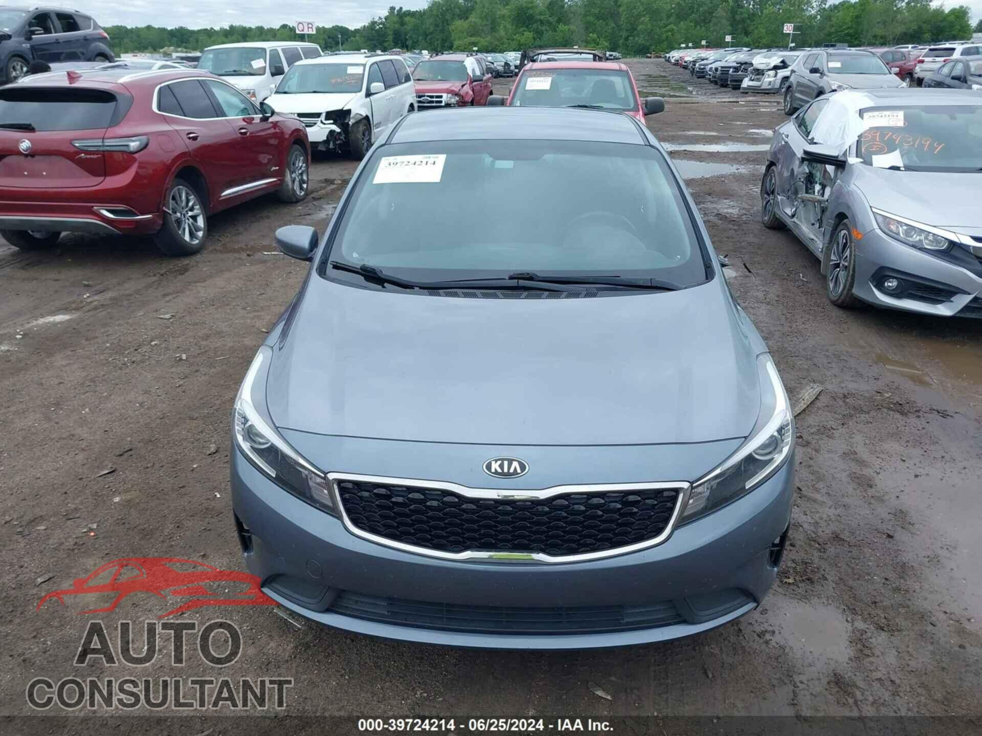 KIA FORTE 2018 - 3KPFL4A72JE185665