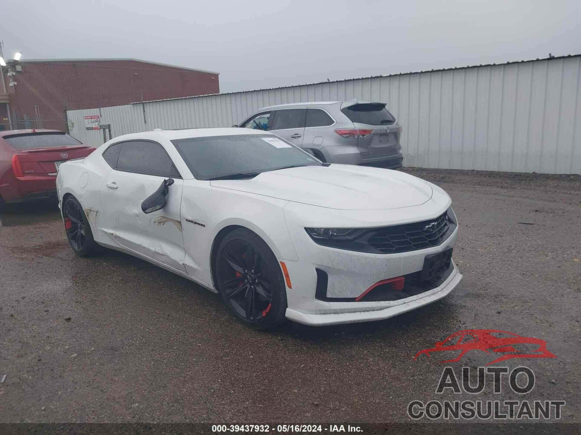 CHEVROLET CAMARO 2023 - 1G1FD1RX3P0100391