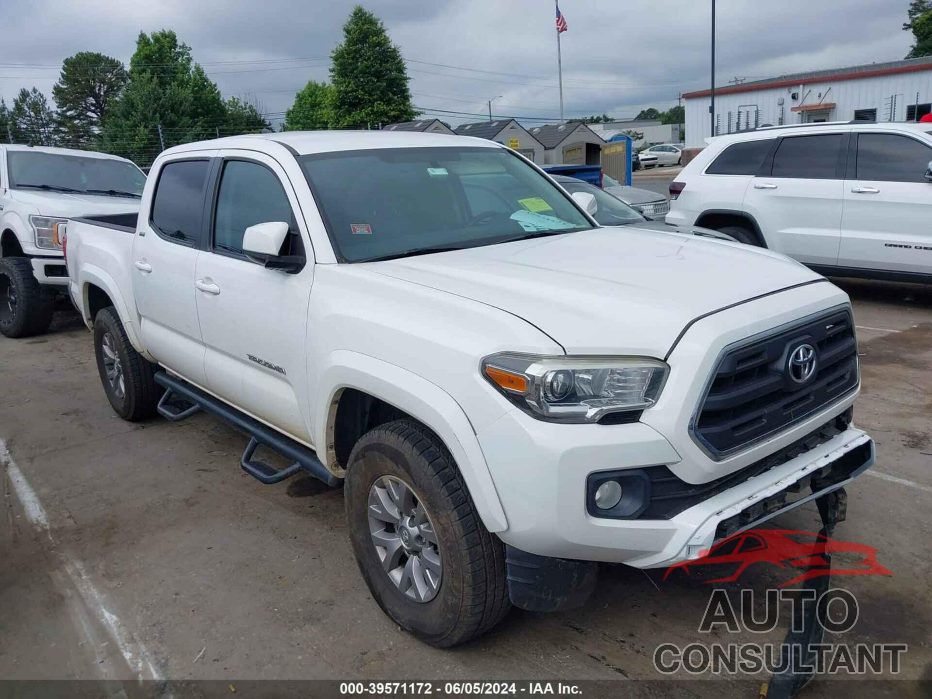 TOYOTA TACOMA 2017 - 5TFAZ5CN5HX043394