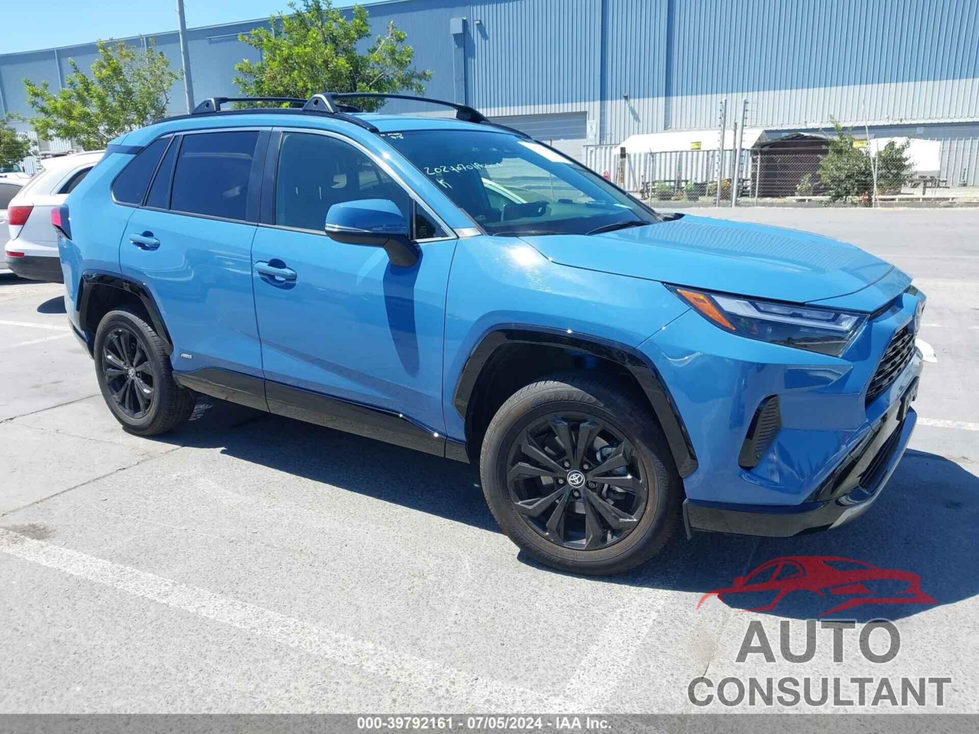 TOYOTA RAV4 HYBRID 2024 - JTM16RFV6RD118960