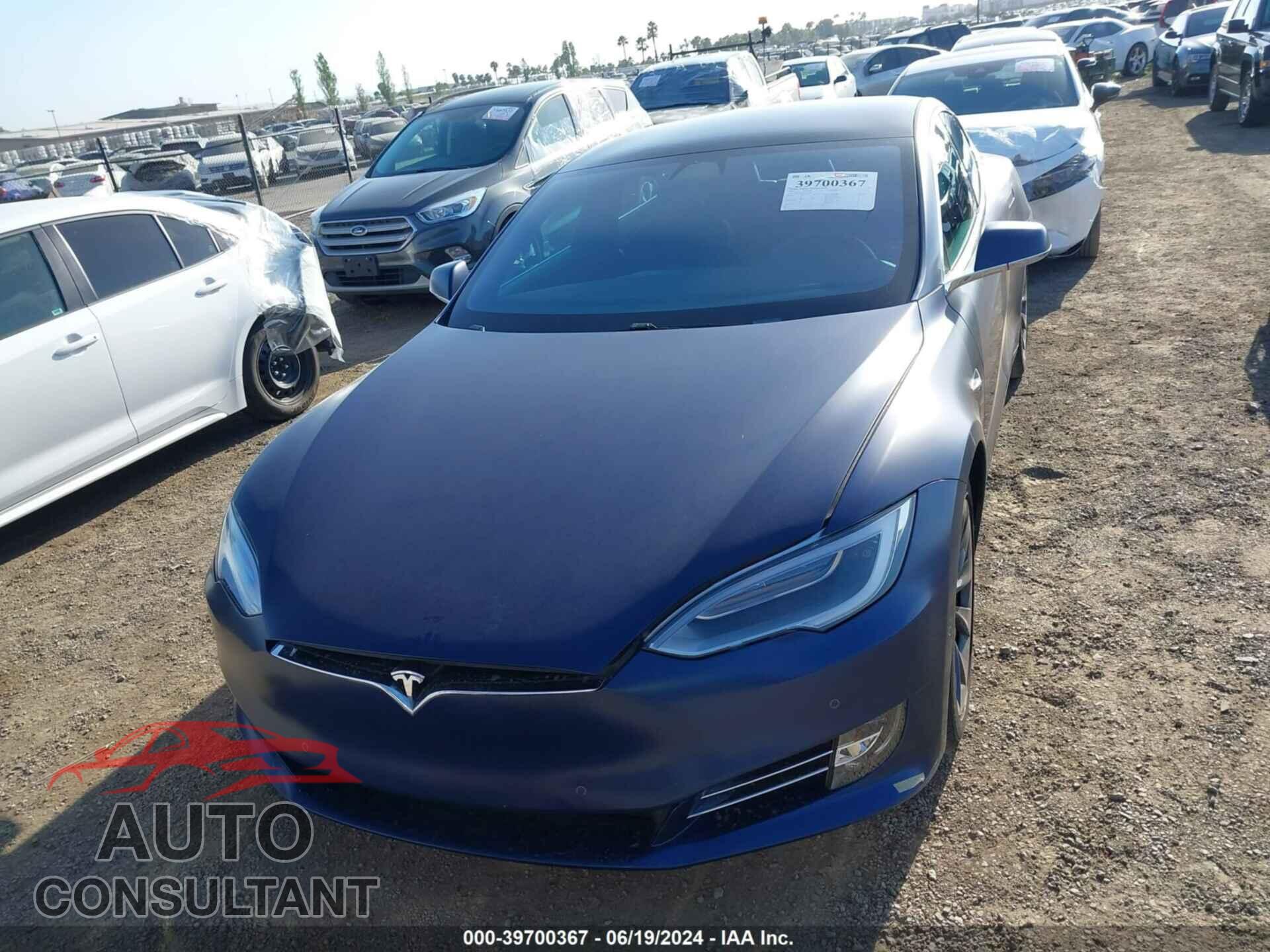 TESLA MODEL S 2018 - 5YJSA1E21JF276700