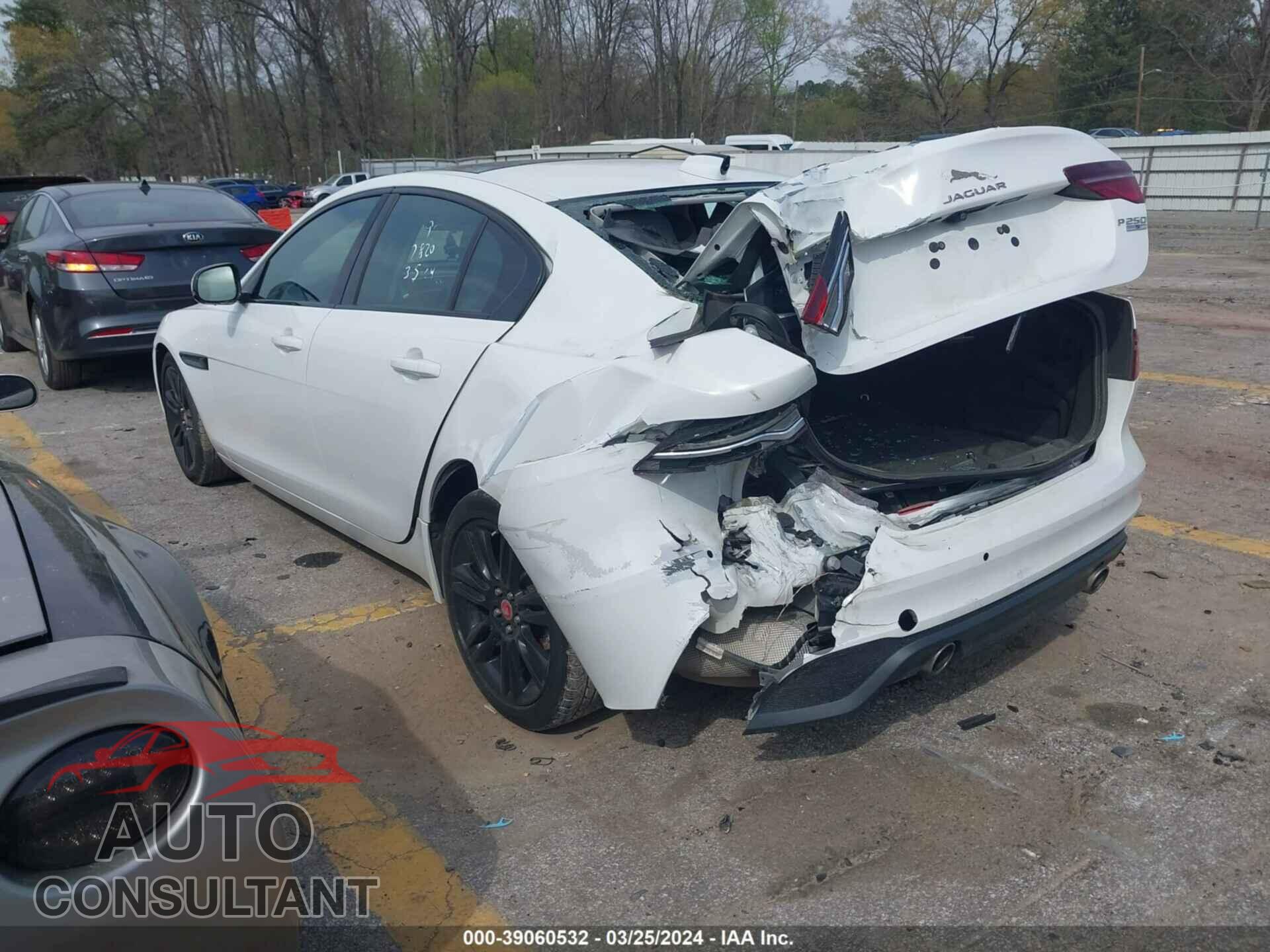JAGUAR XE 2020 - SAJAE4FX2LCP62820