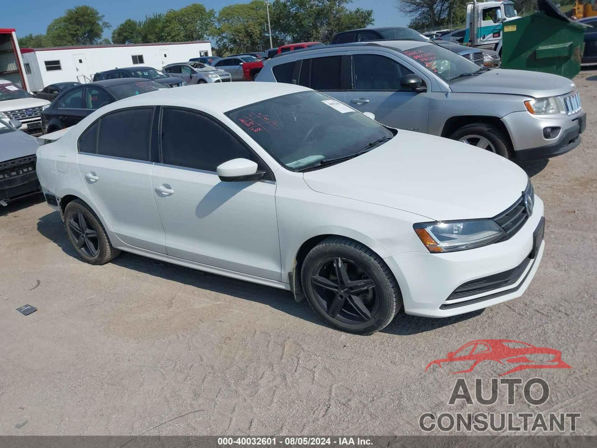 VOLKSWAGEN JETTA 2017 - 3VW2B7AJ0HM340015