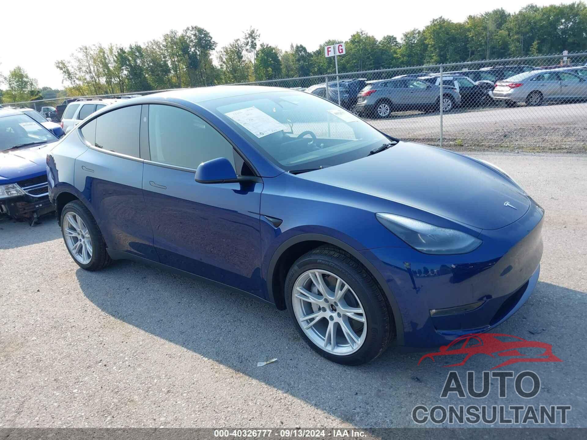 TESLA MODEL Y 2023 - 7SAYGDEE0PF873854