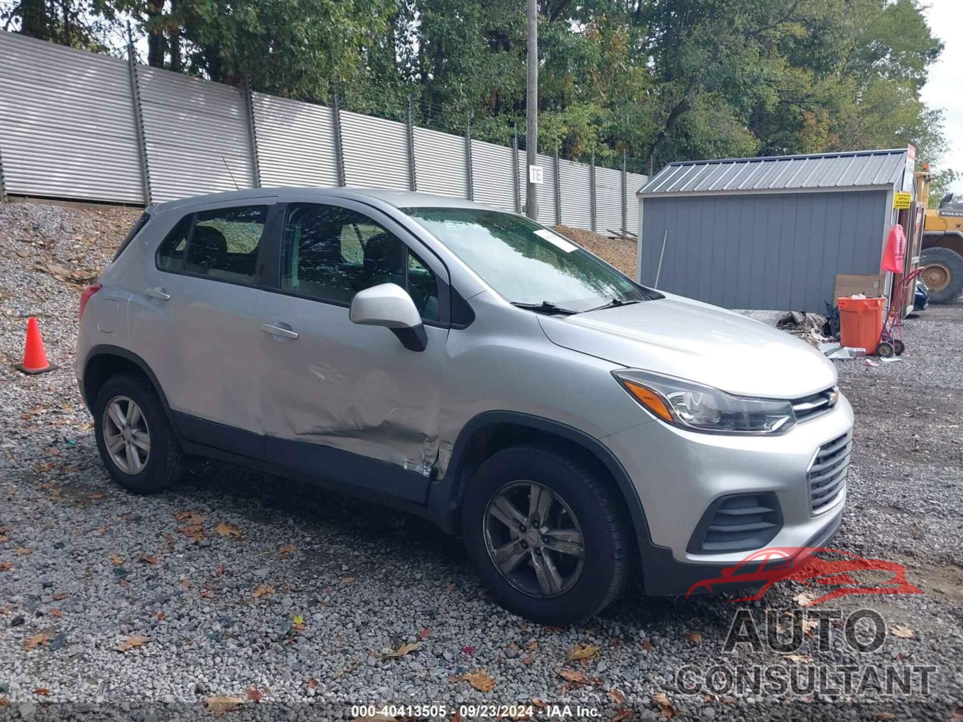 CHEVROLET TRAX 2017 - KL7CJNSB2HB083482